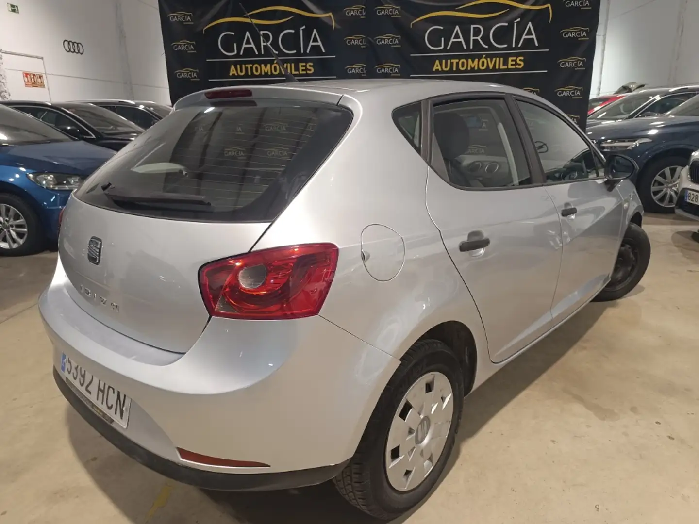 SEAT Ibiza 1.2 Reference Grijs - 2
