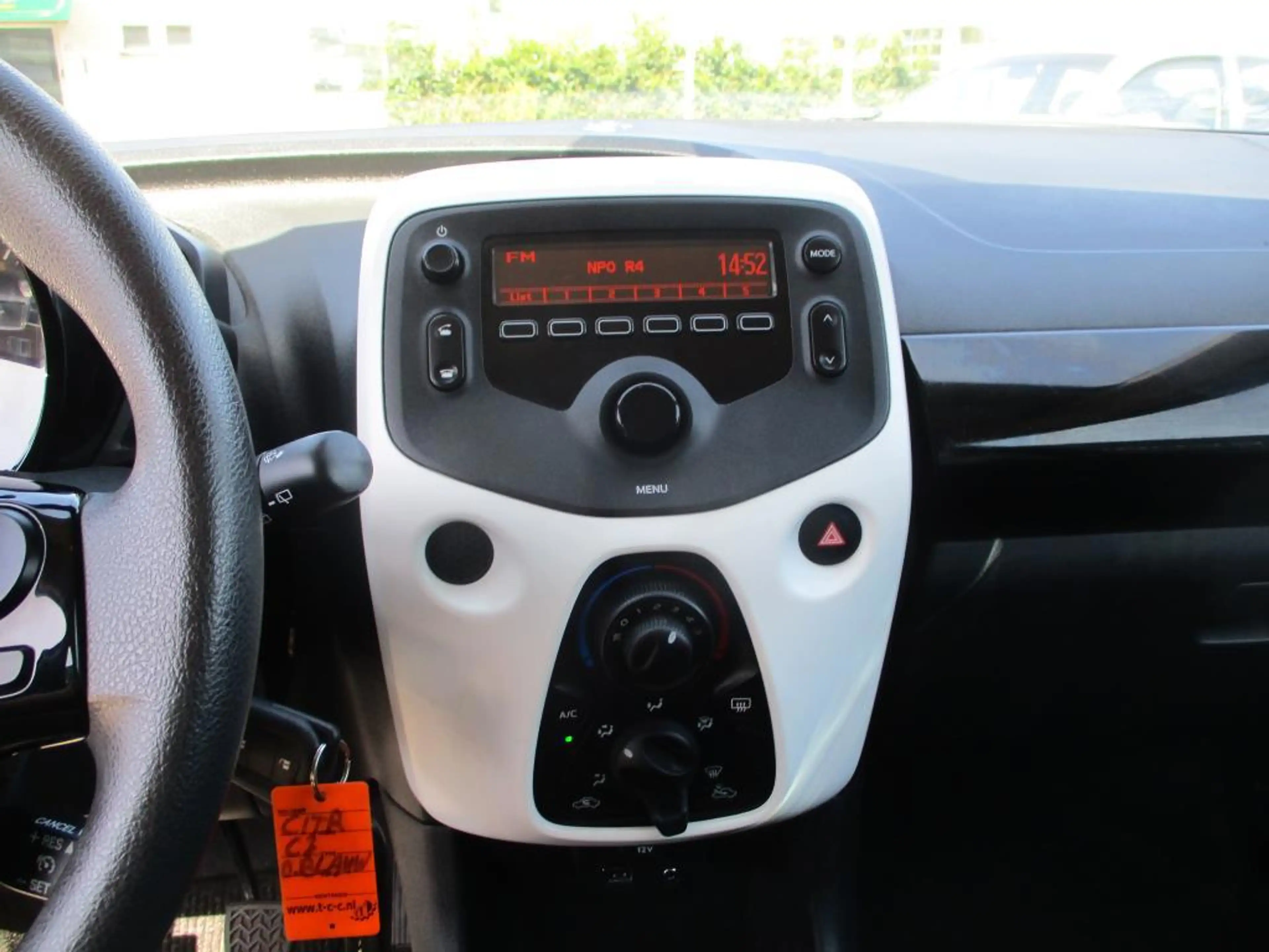 Citroen C1 1.0 e-VTi Feel — photo 4