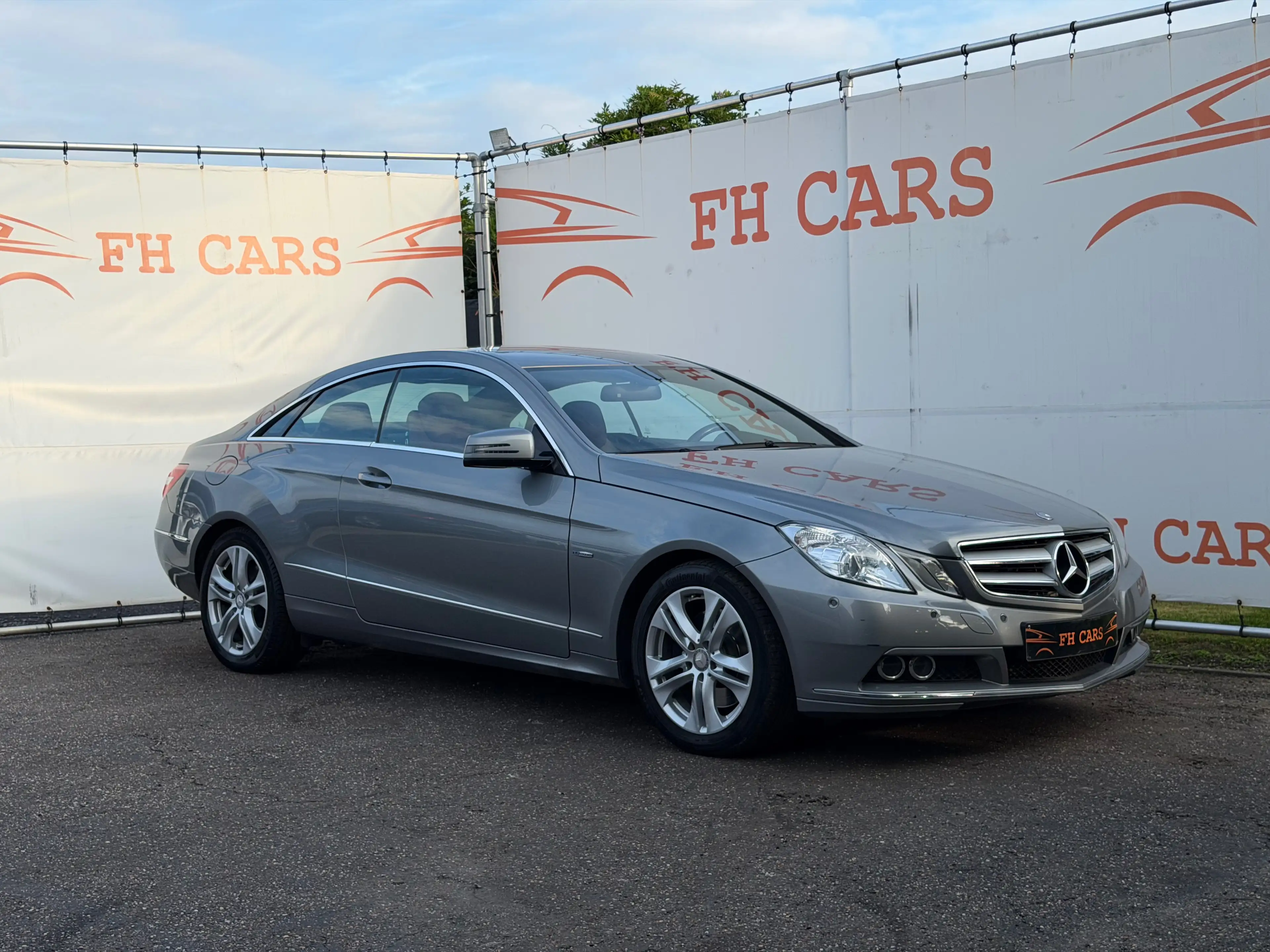 Mercedes-Benz E 250 CDI BE Avantgarde *COUPE*AUTOMATIC*LEDER*
