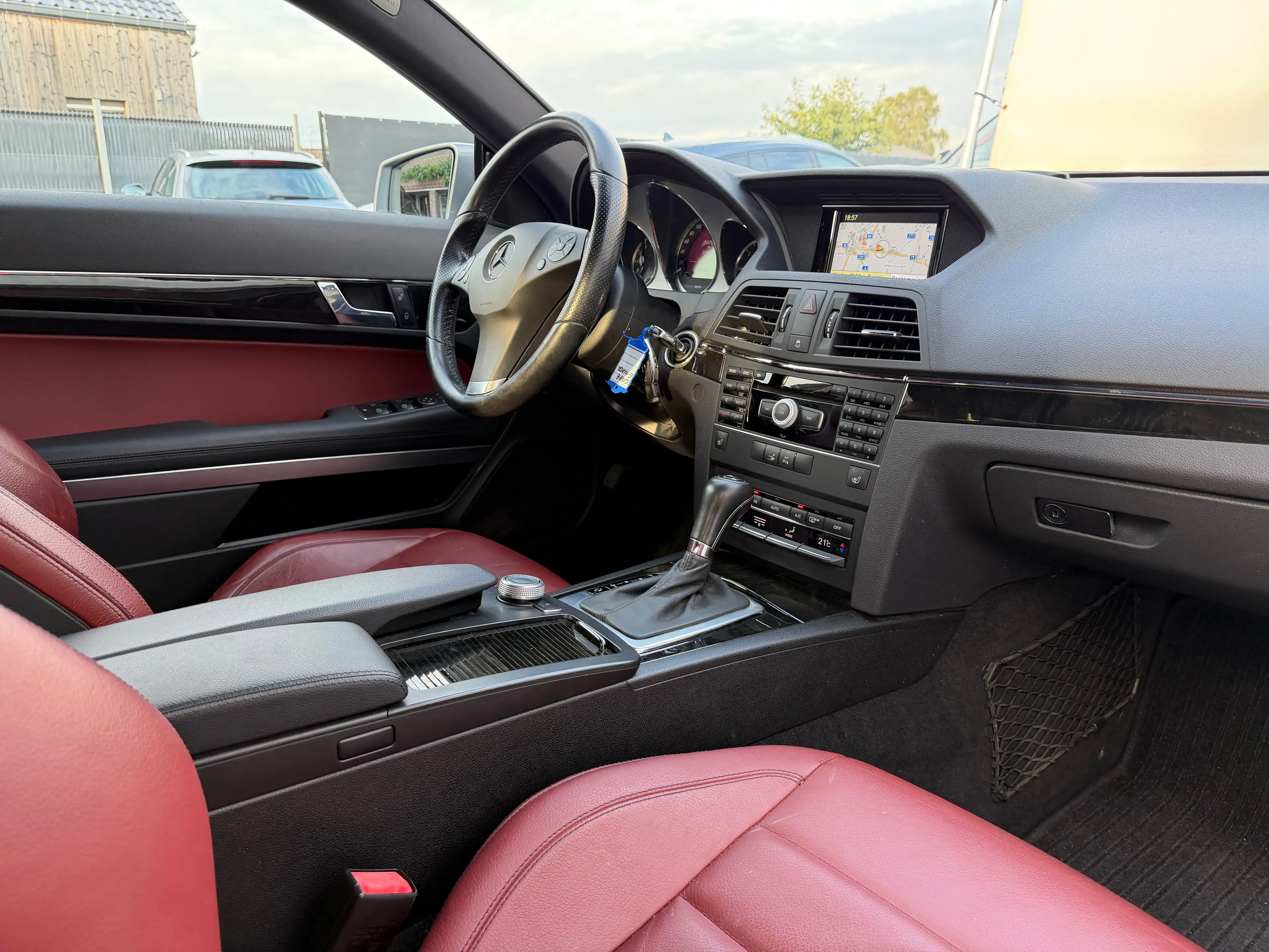 Mercedes-Benz E 250 CDI BE Avantgarde *COUPE*AUTOMATIC*LEDER* — photo 14