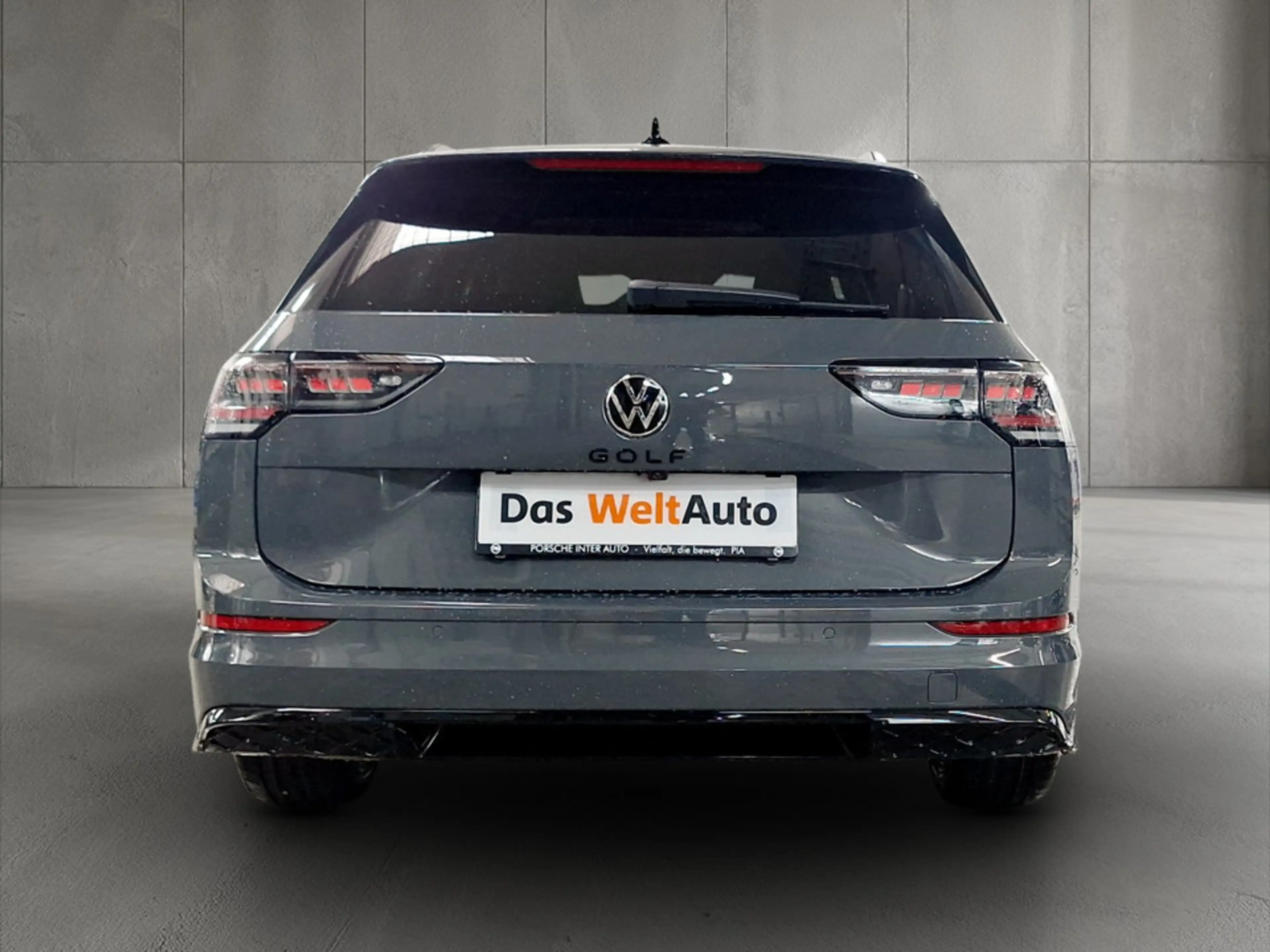 Volkswagen Golf Variant Sport mHeV DSG — photo 5