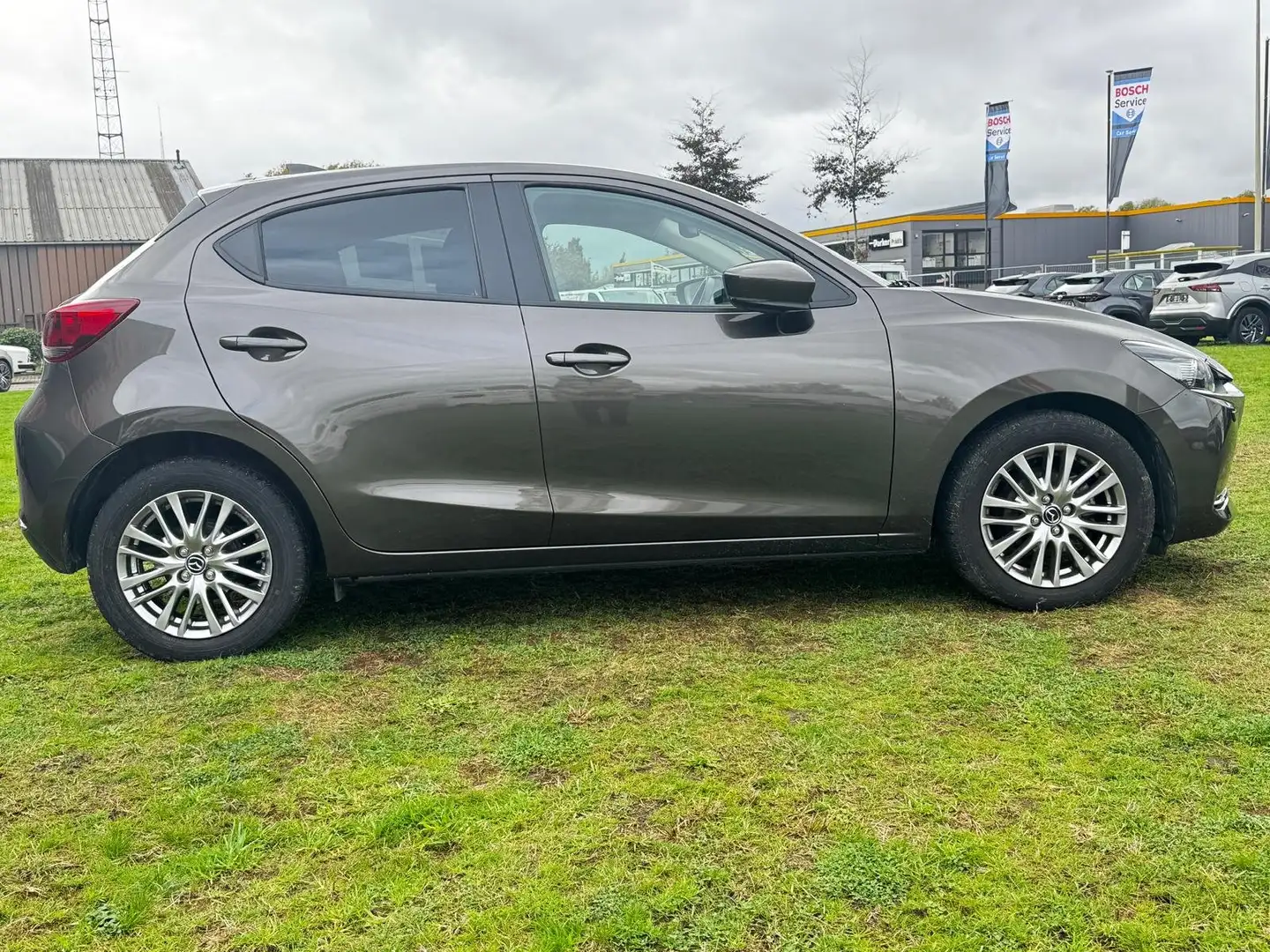 Mazda 2 2 SKYACTIV-G 90 M HYBRID | Leder | Navi Brun - 2