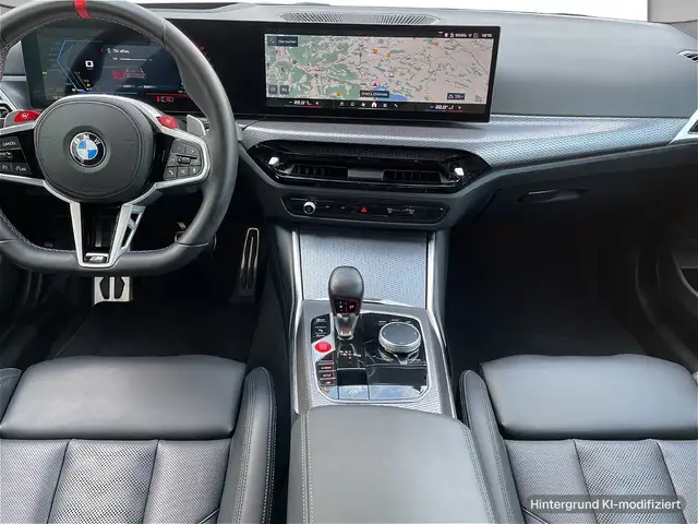 BMW M4 view 7