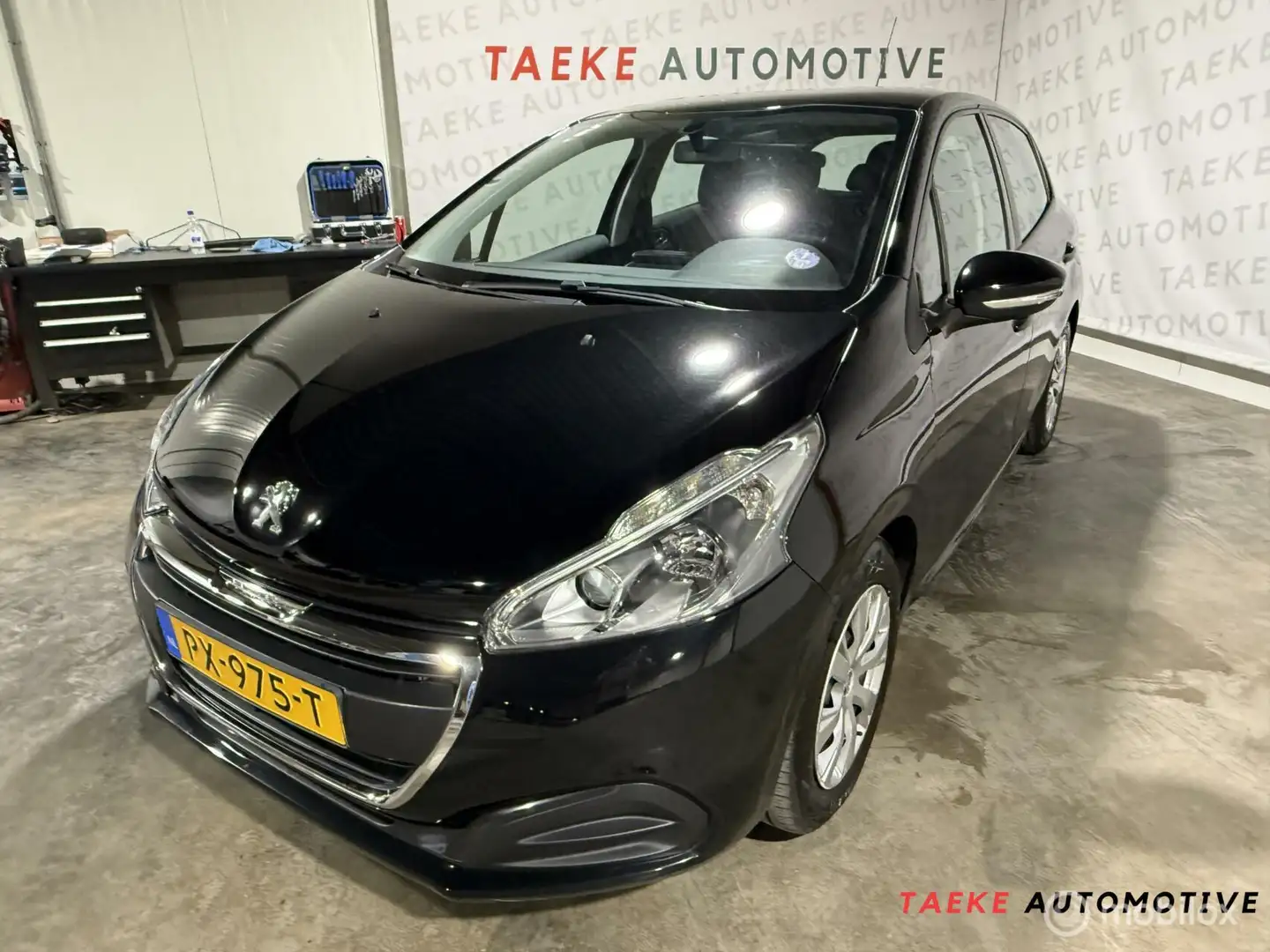 Peugeot 208 1.2 PureTech Active Airco/Cruise/Nap/2e EIG Zwart - 1