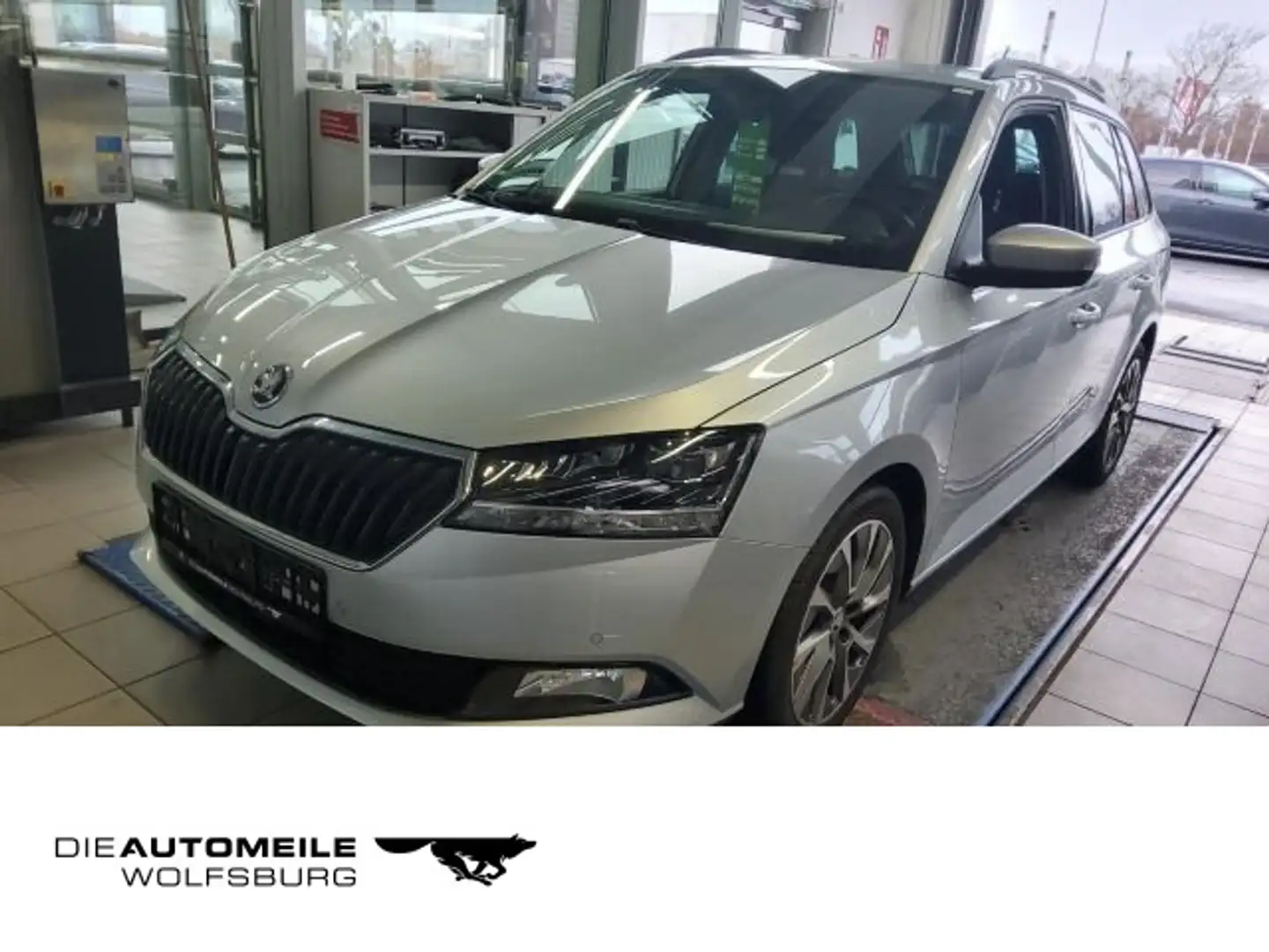 Skoda Fabia 3 III Combi 1.0 TSI Best of Navi/Einparkhi Silber - 1