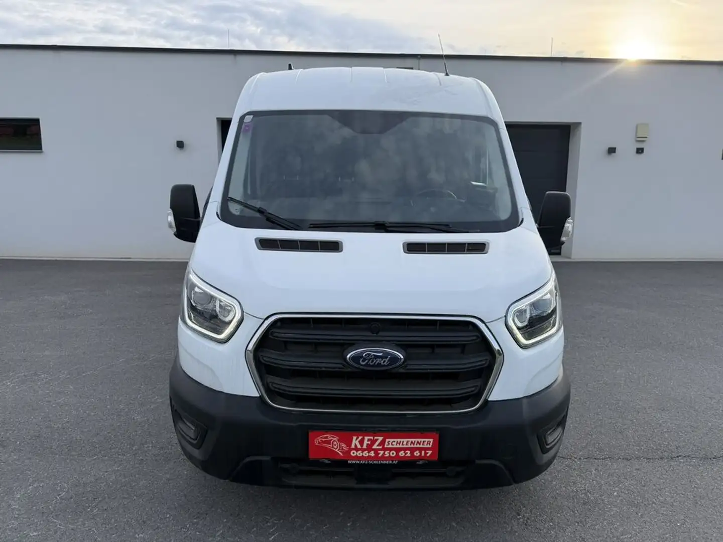 Ford Transit 350 L2 Trend Aut./AHK/Xenon Weiß - 2