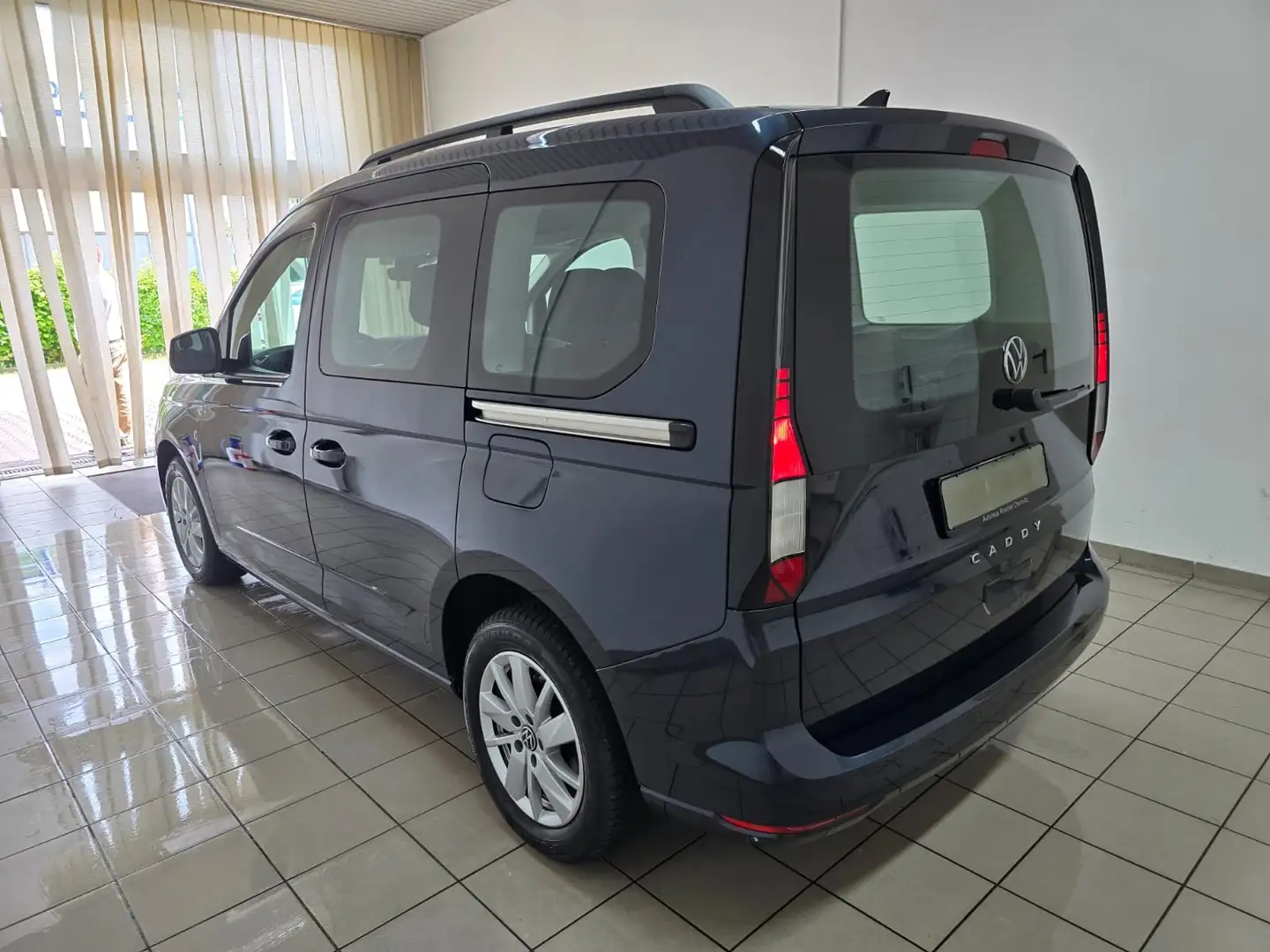 Volkswagen Caddy Life 2.0 TSI PDC GRA DAB+ 2x Schiebetür Blau - 2