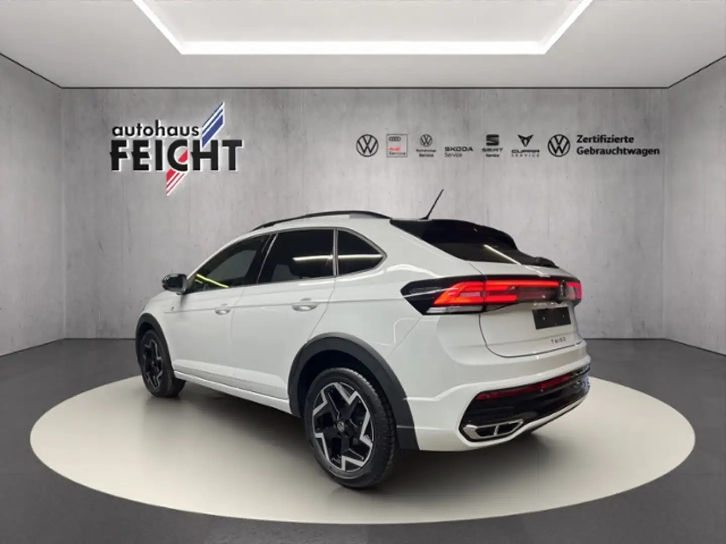 Volkswagen Taigo R-Line 1,0 l TSI  85 kW (116 PS) DSG Weiß - 2