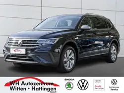 Volkswagen Tiguan Allspace 1.5 TSI DSG LIFE 7 sitzer NAVI AHK LED GJ REIFE...