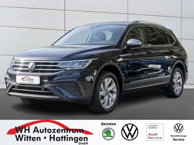 Volkswagen Tiguan Allspace 1.5 TSI DSG LIFE 7 sitzer NAVI AHK LED GJ REIFE...