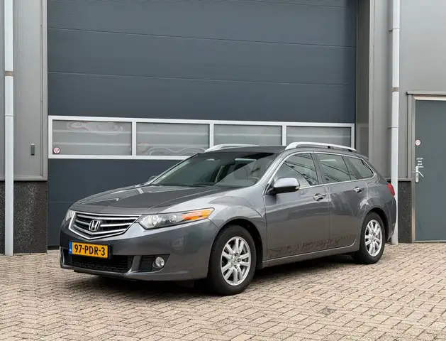 Honda Accord Tourer 2.0i Comfort bj.2011 Camera|Navi|Trekh|OH h