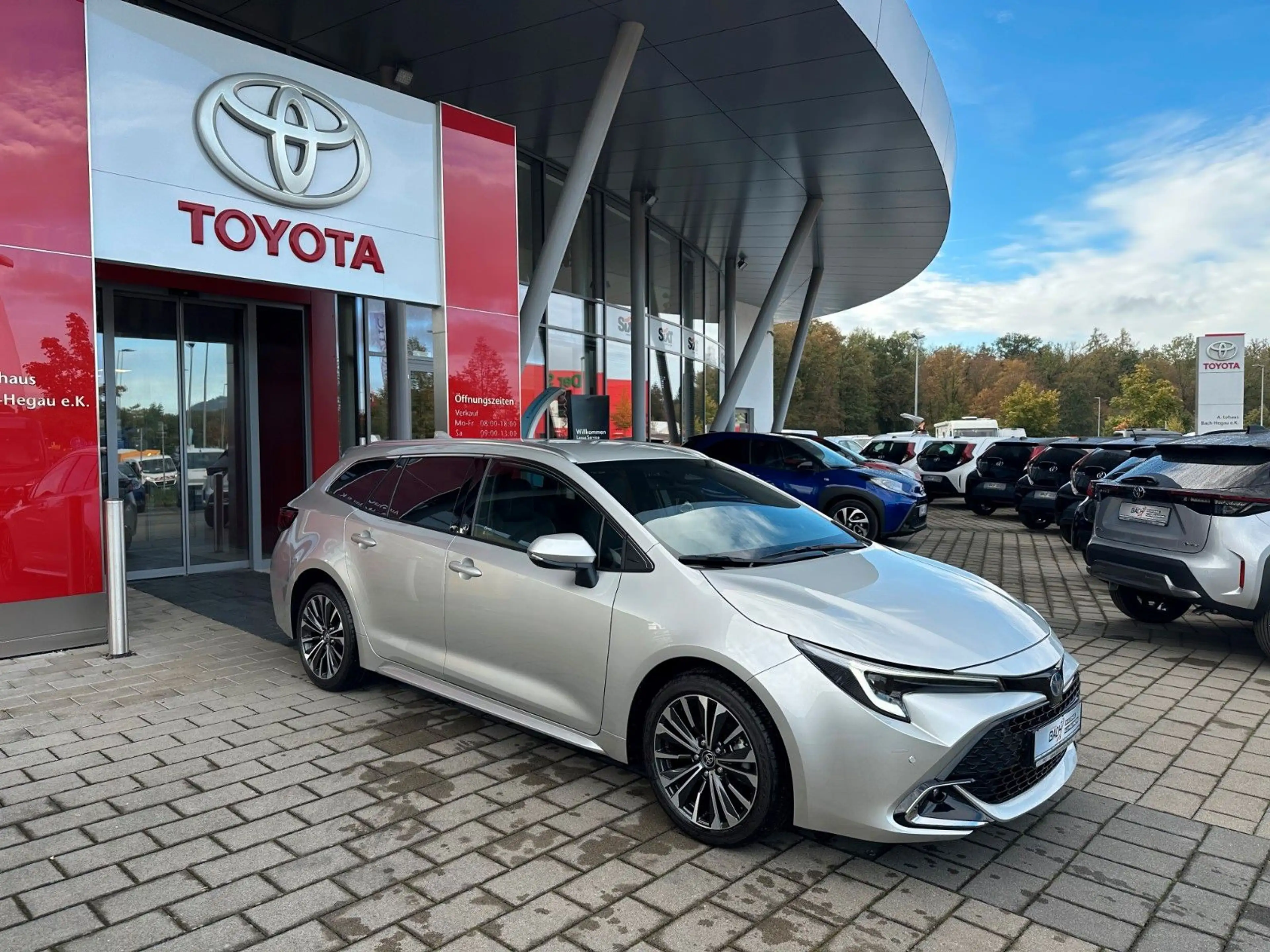 Toyota Corolla 1.8 Touring Sports Hybrid Team D,TECHNIK — photo 4