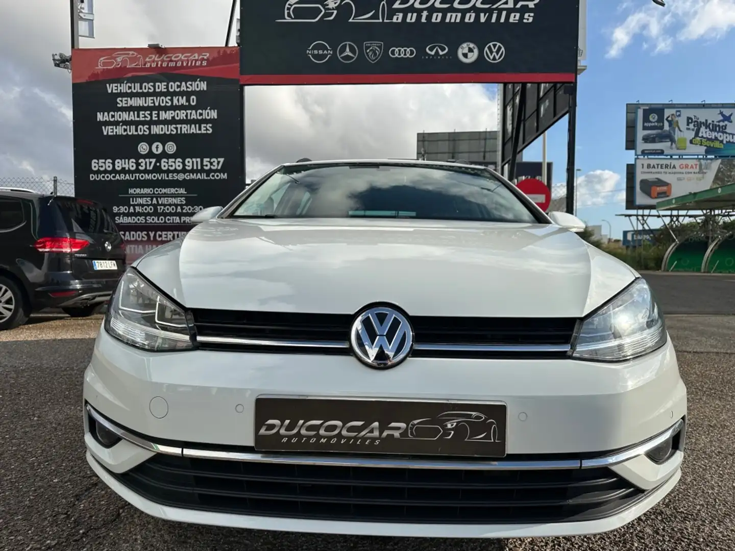 Volkswagen Golf Variant 1.6TDI Business and Navi Ed. DSG7 Blanco - 1