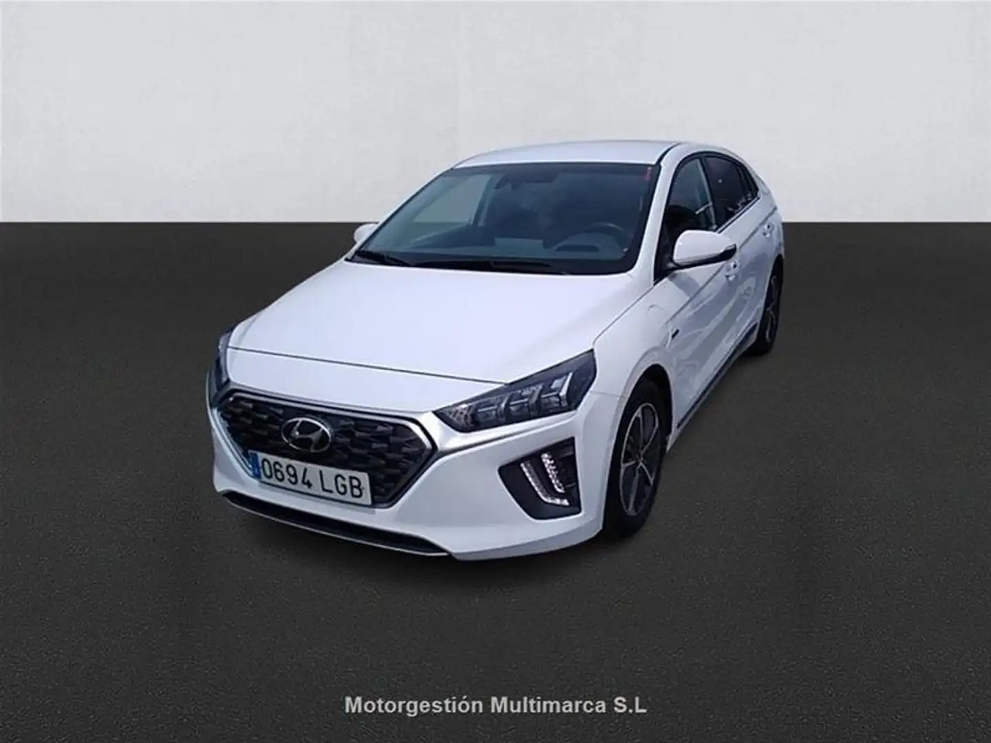 Hyundai IONIQ 1.6 GDI PHEV Tecno DT - 1