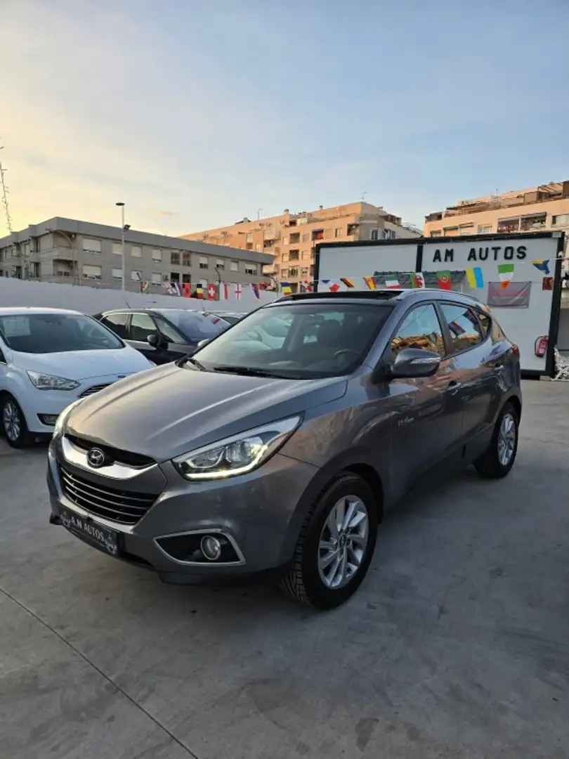 Hyundai iX35 1.7CRDI Essence 4x2 Grau - 1