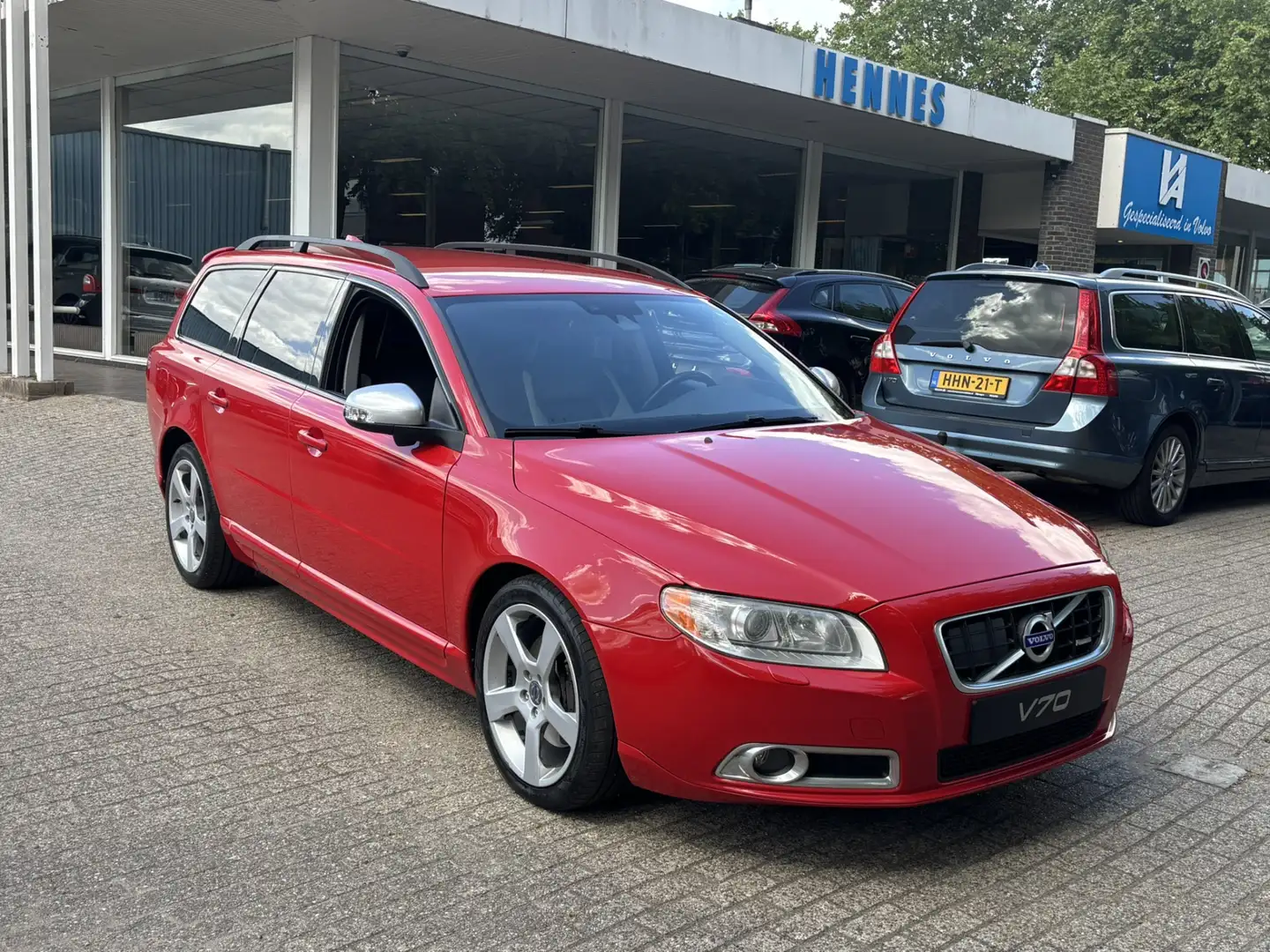 Volvo V70 2.5T 231pk R-Design Driver Support Rojo - 1