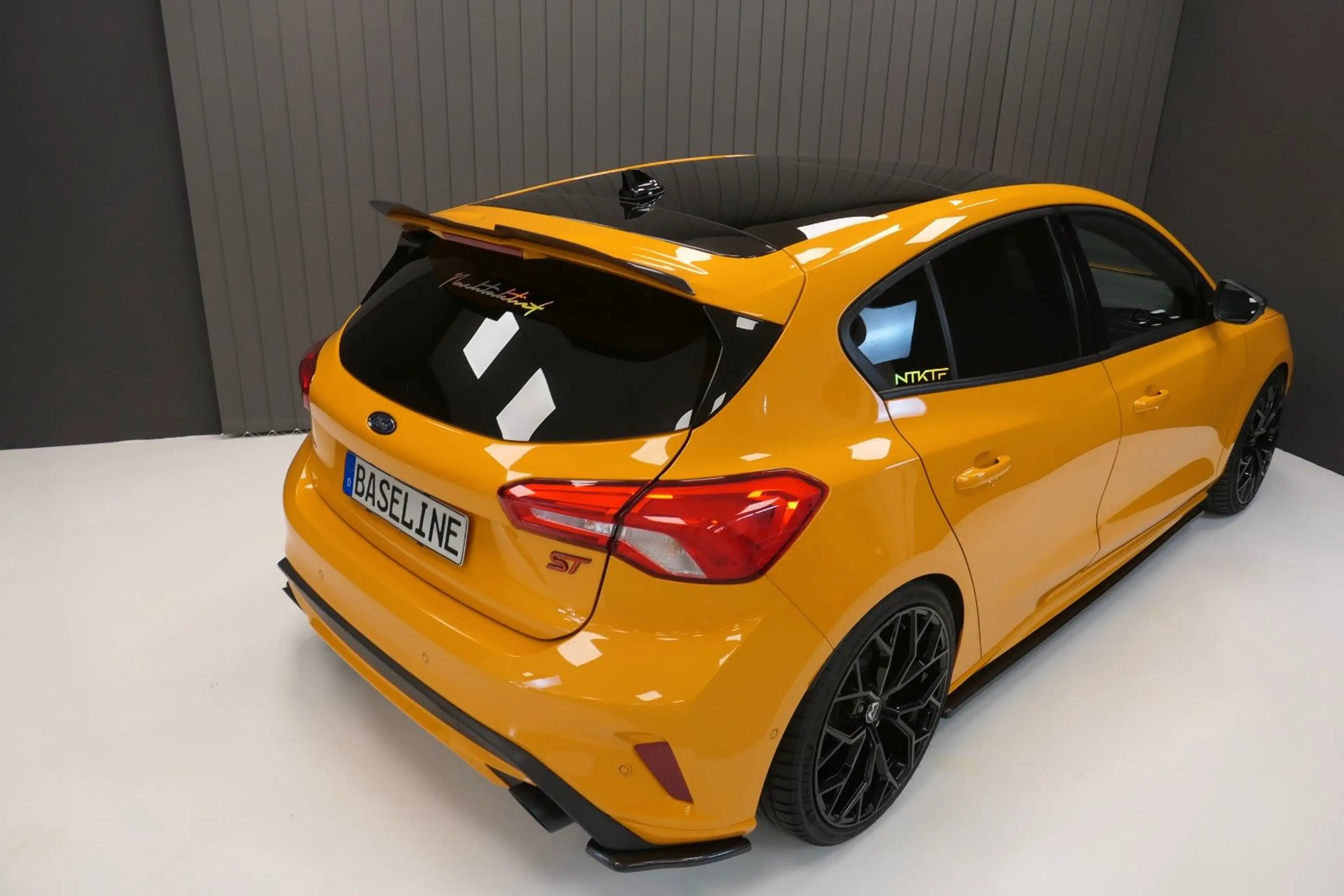 Ford Focus ST Tuning 400PS Motec Räder — photo 7