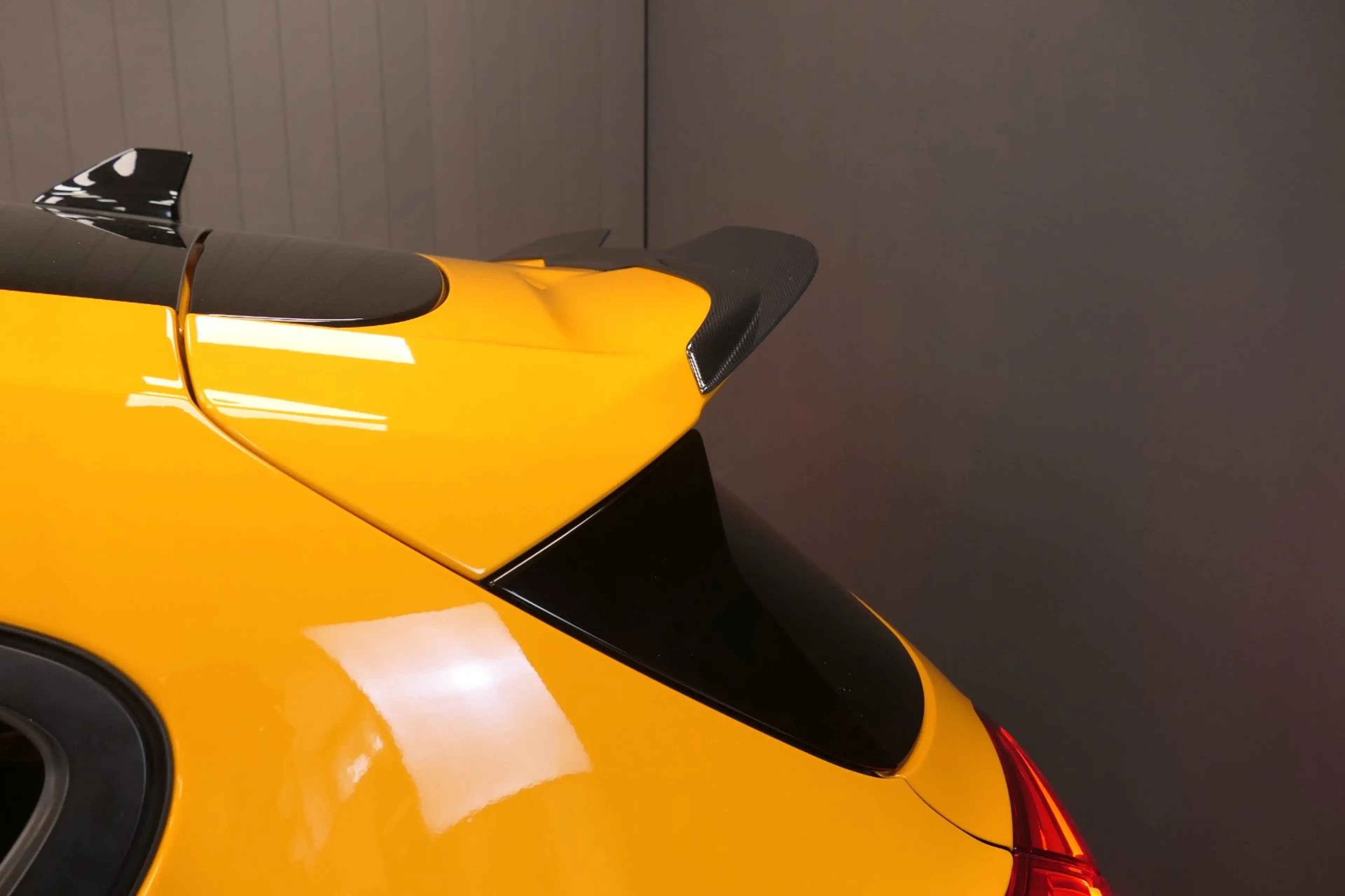 Ford Focus ST Tuning 400PS Motec Räder — photo 13