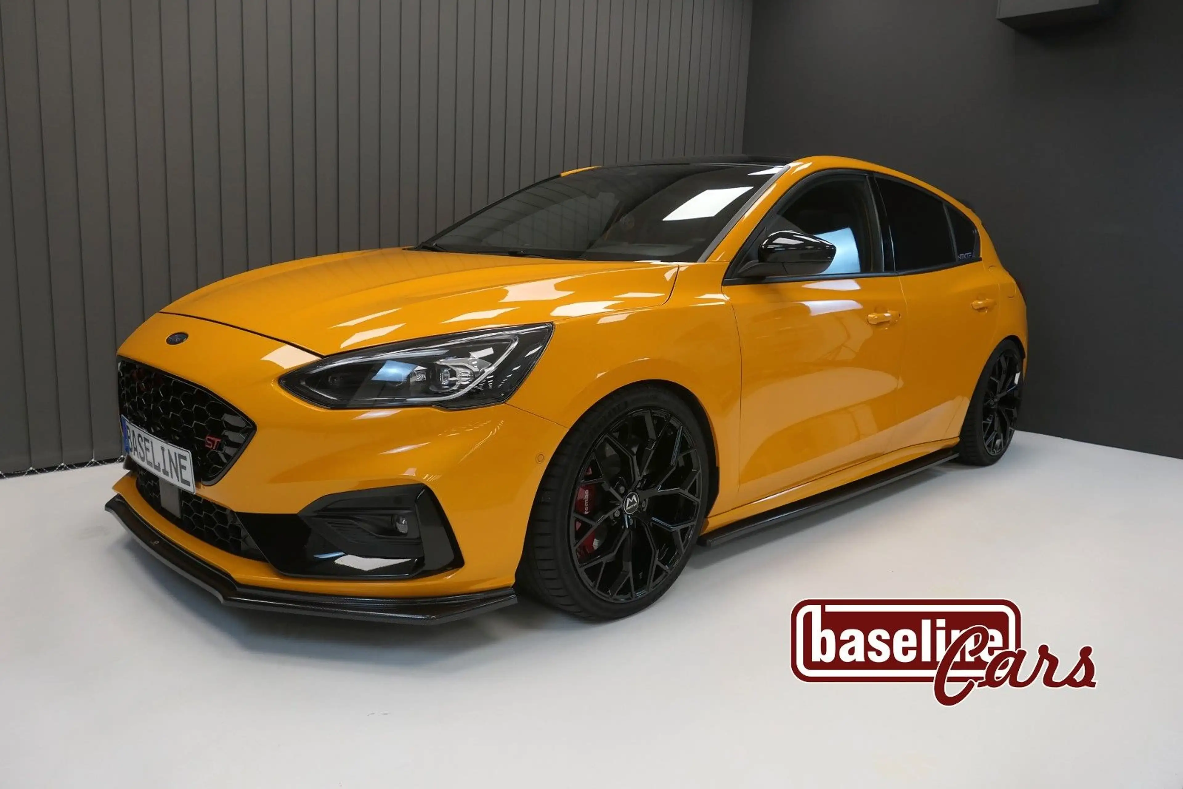 Ford Focus ST Tuning 400PS Motec Räder