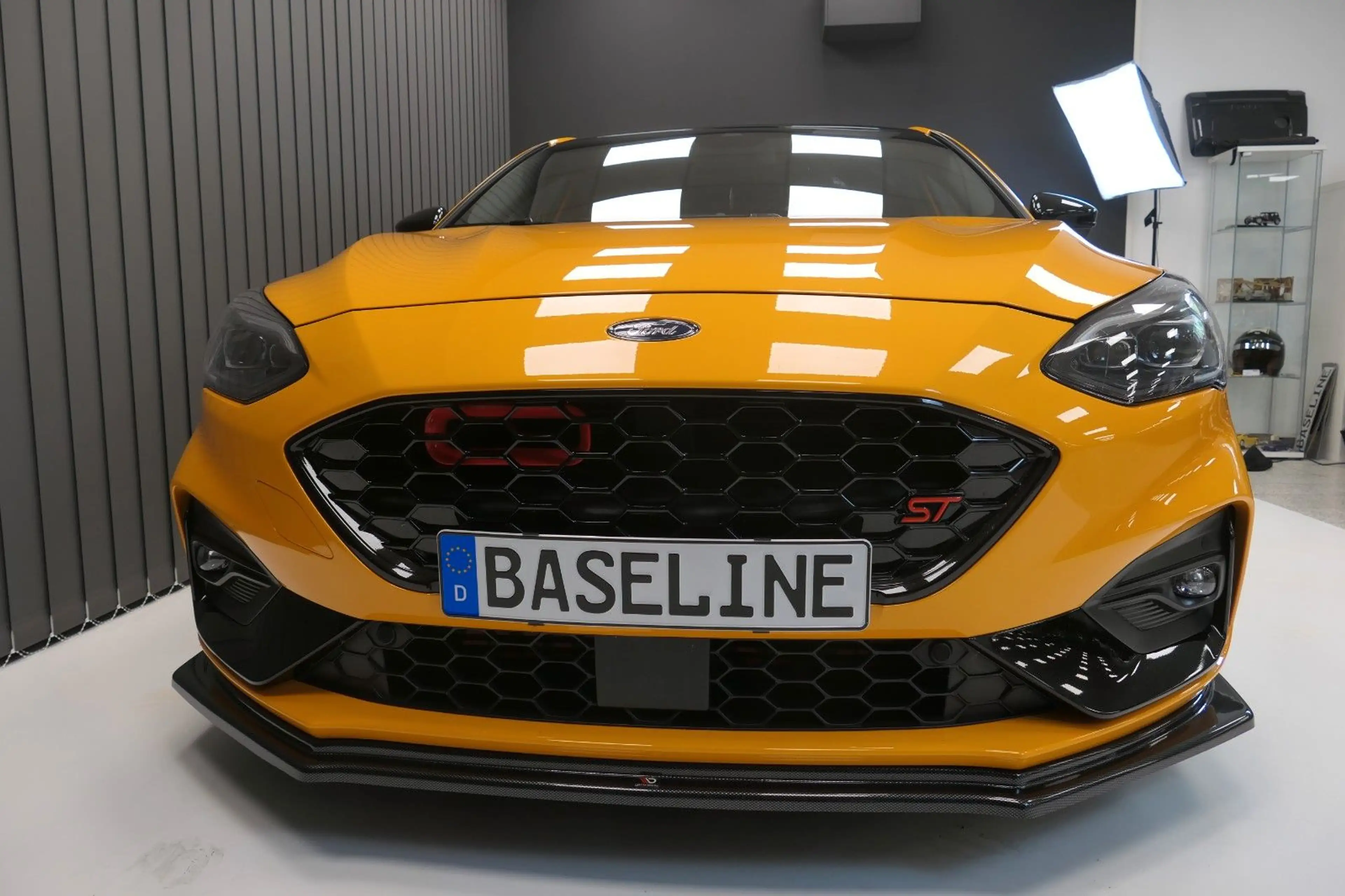 Ford Focus ST Tuning 400PS Motec Räder — photo 8