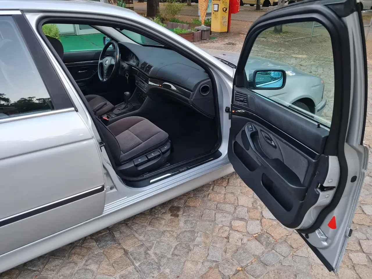 BMW 520i, TÜV/Inspek neu, WGA 6T€, unfallfrei, SSD, inkl WinterR auf Felge, Automatik, foto 11