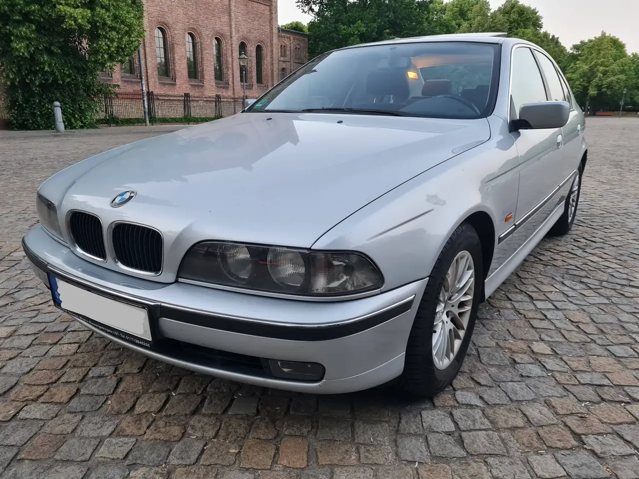 BMW 520i, TÜV/Inspek neu, WGA 6T€, unfallfrei, SSD, inkl WinterR auf Felge, Automatik, foto 1