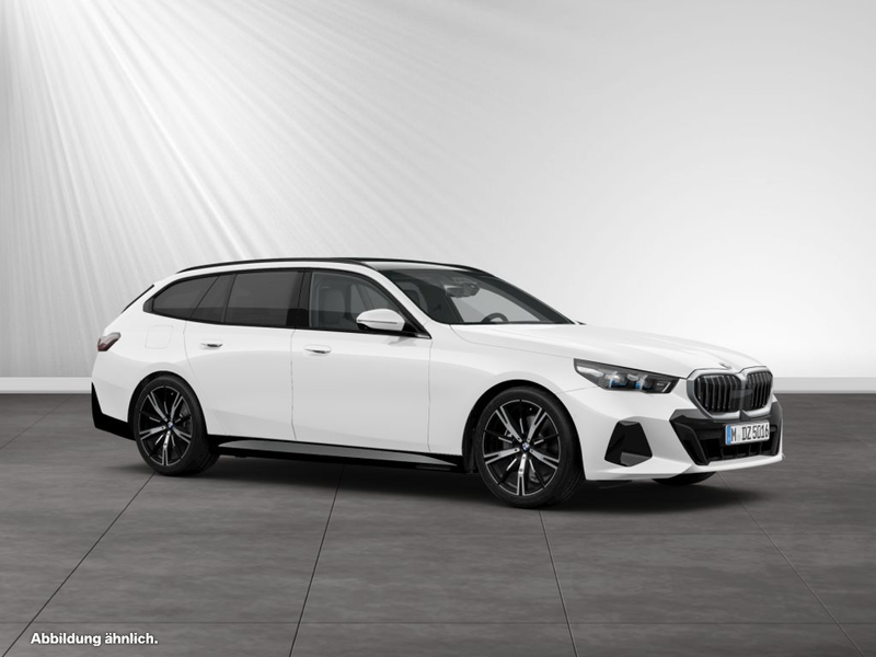 BMW 540 d xDrive Touring M Sport|AHK|Pano|20"LMR|B&W — photo 11