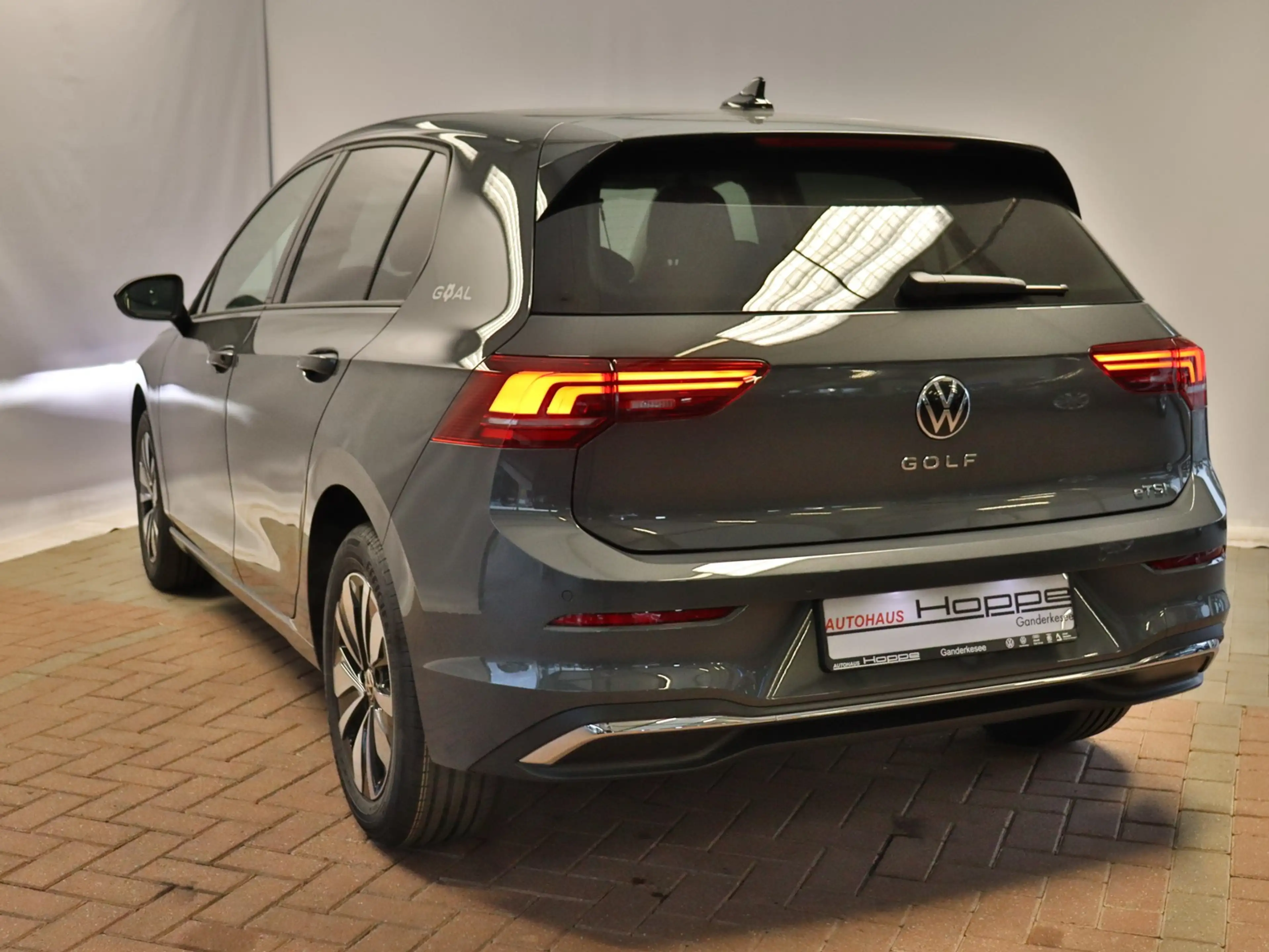 Volkswagen Golf VIII GOAL 1.5TSI DSG+AHK+KAMERA+APP+LED+ACC — photo 8