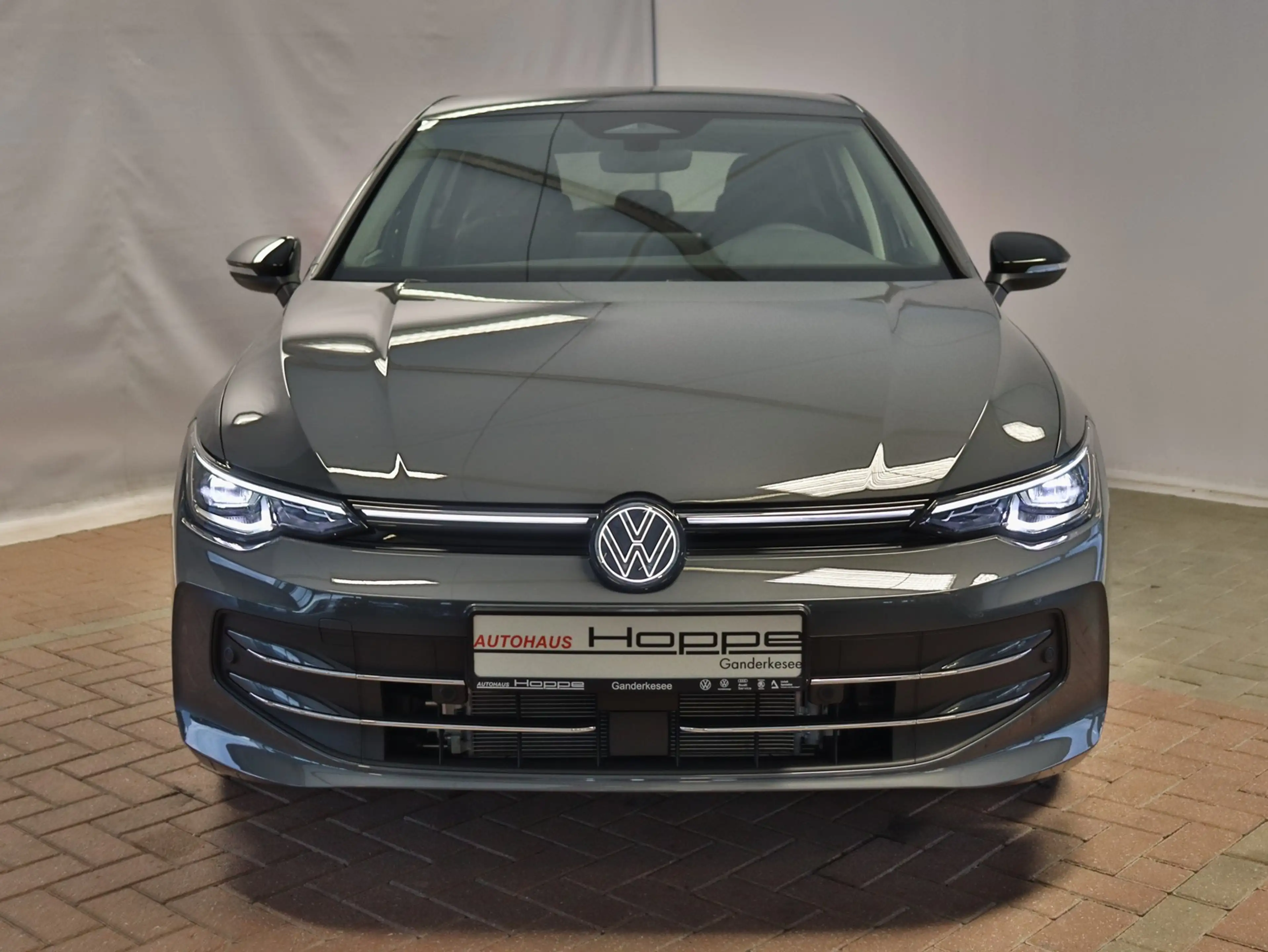 Volkswagen Golf VIII GOAL 1.5TSI DSG+AHK+KAMERA+APP+LED+ACC — photo 5