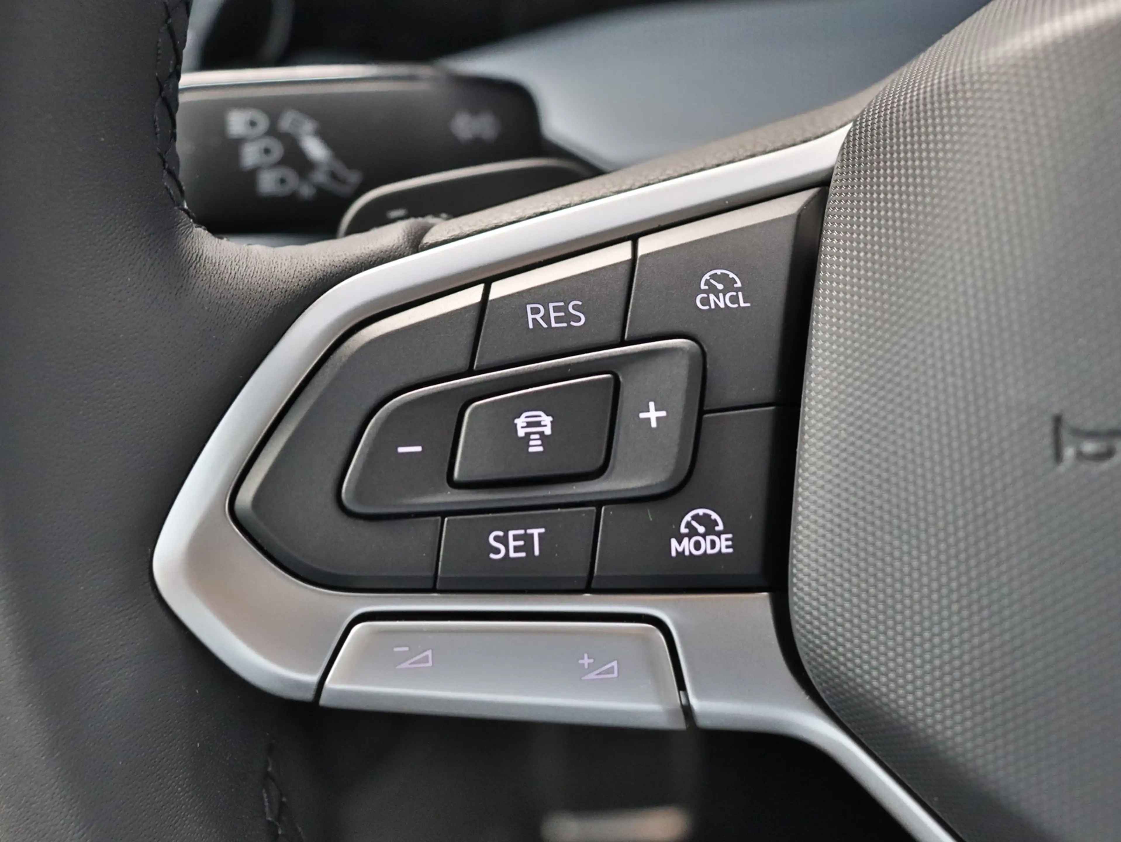 Volkswagen Golf VIII GOAL 1.5TSI DSG+AHK+KAMERA+APP+LED+ACC — photo 16