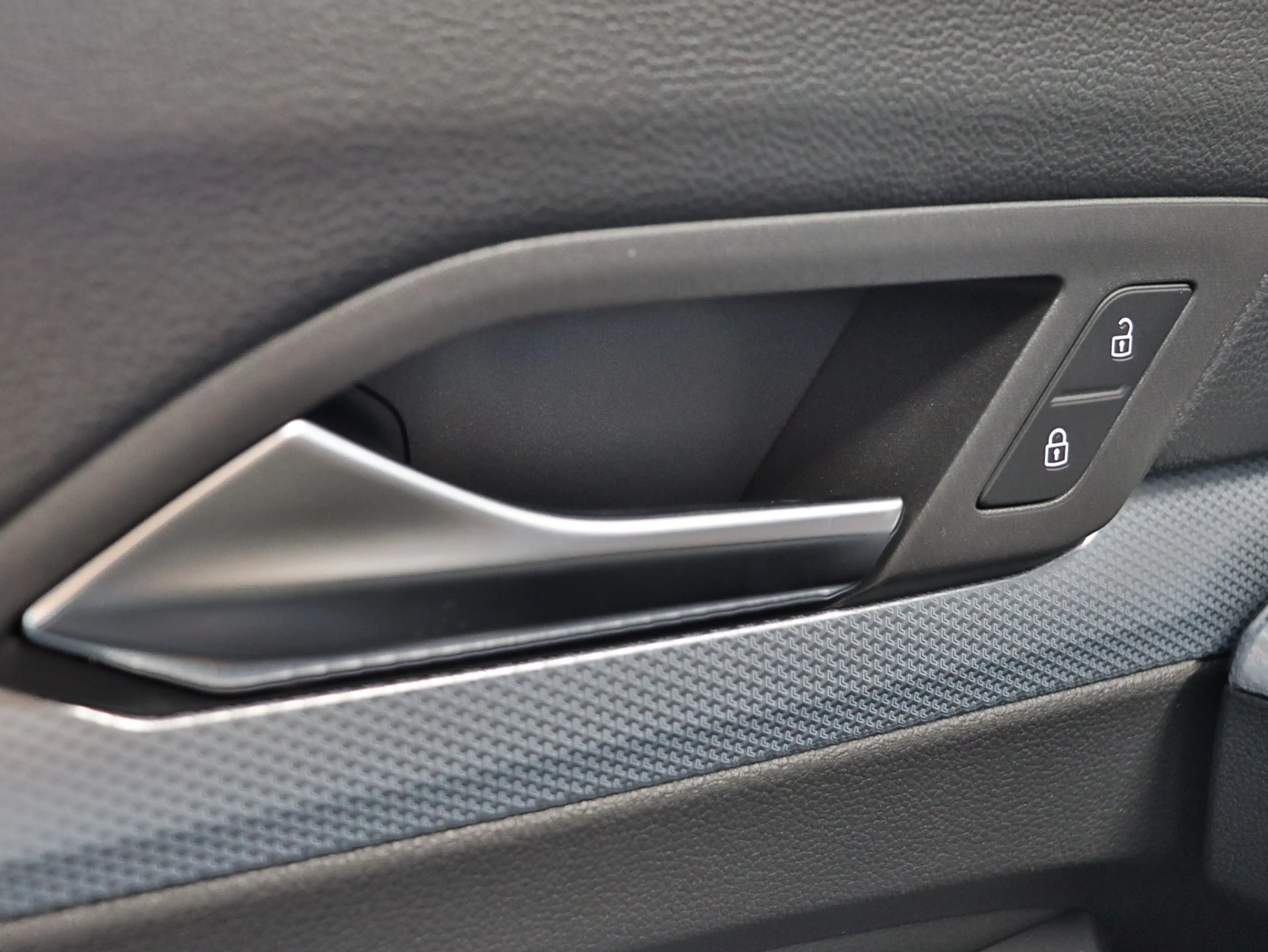 Volkswagen Golf VIII GOAL 1.5TSI DSG+AHK+KAMERA+APP+LED+ACC — photo 13