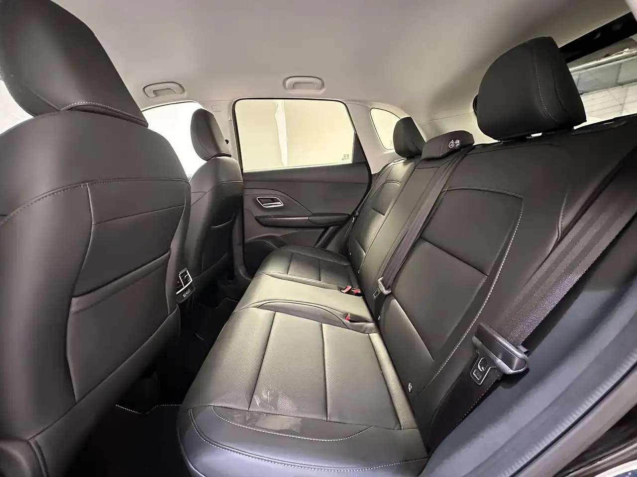 MG ZS 1.5 hybrid+ Luxury auto, миниатюра 13