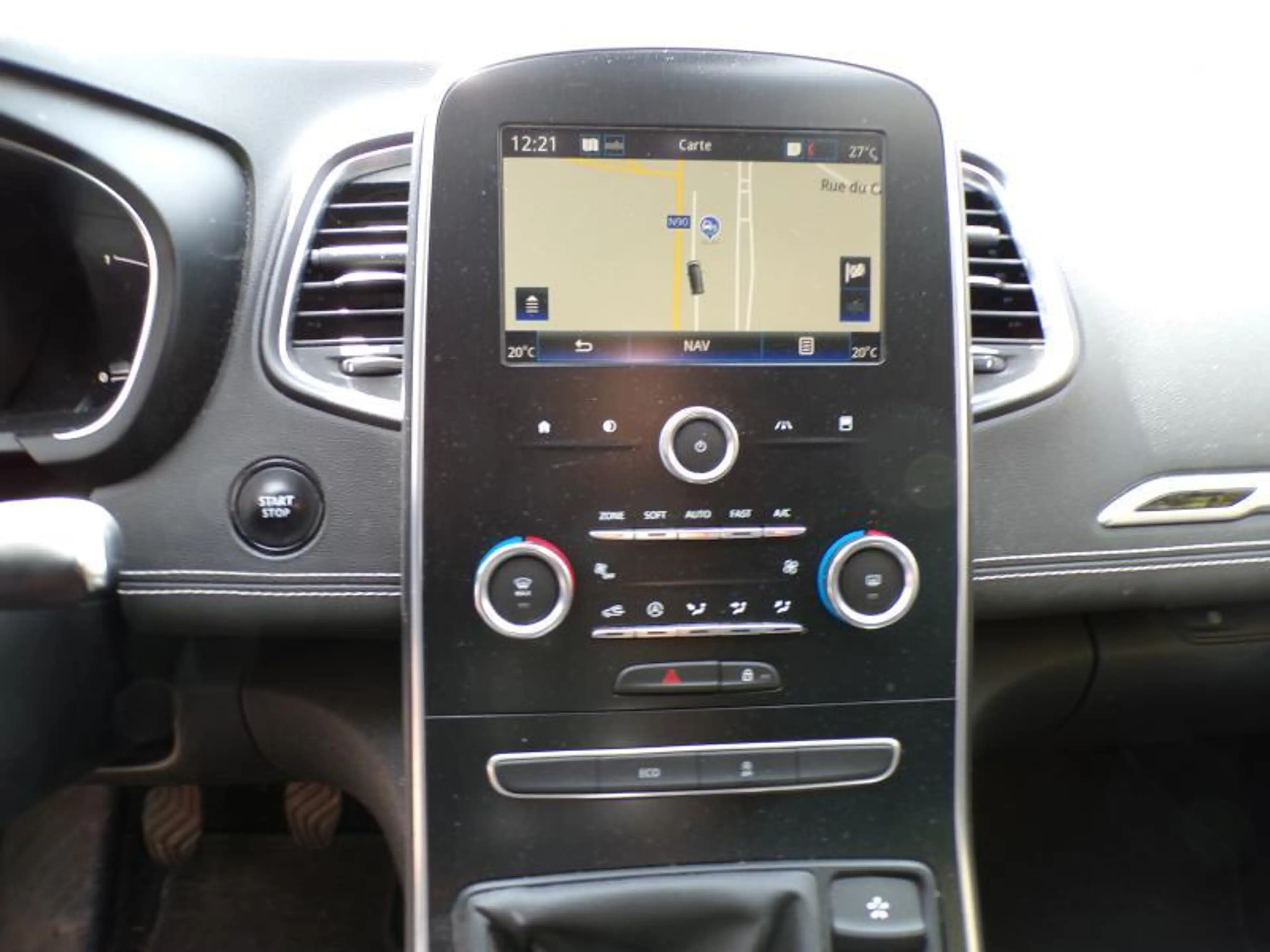 Renault Scenic 1.33 115cv Orange 04/19 Airco GPS Capteurs Cruise — photo 11