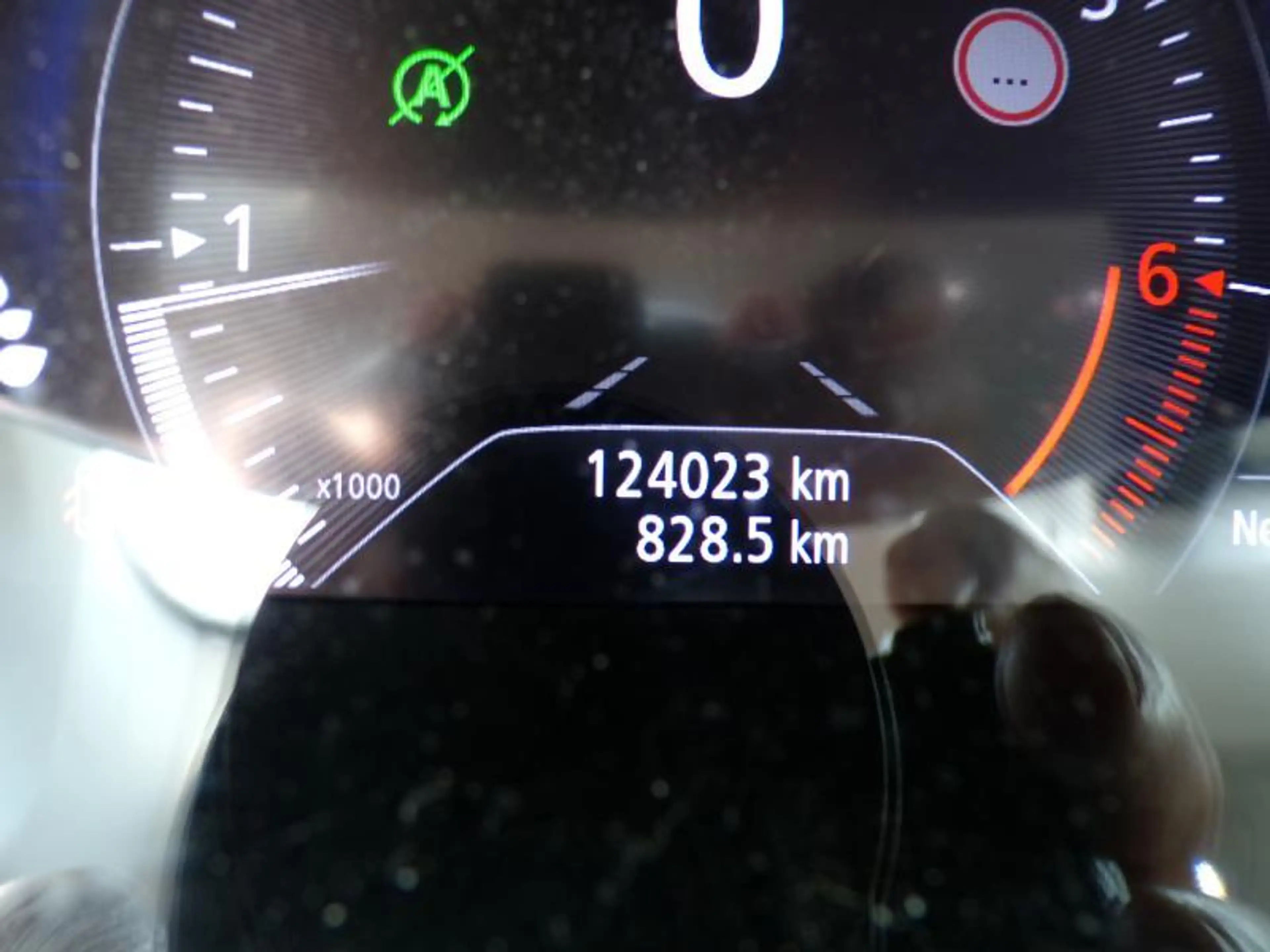 Renault Scenic 1.33 115cv Orange 04/19 Airco GPS Capteurs Cruise — photo 13