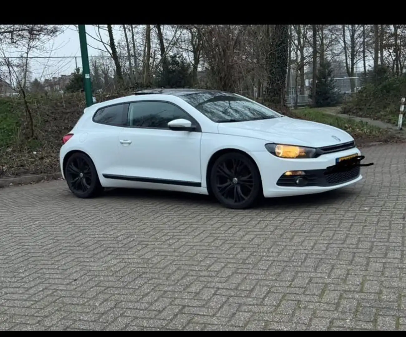 Volkswagen Scirocco 1.4 TSI 160 - 1