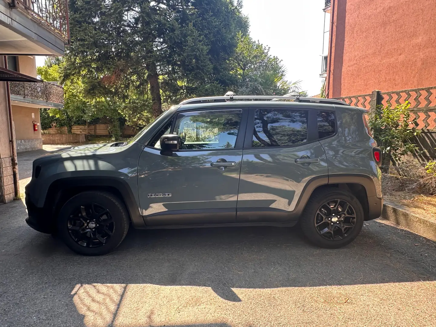 Jeep Renegade Renegade 1.6 mjt Limited fwd 120cv E6 Grigio - 1