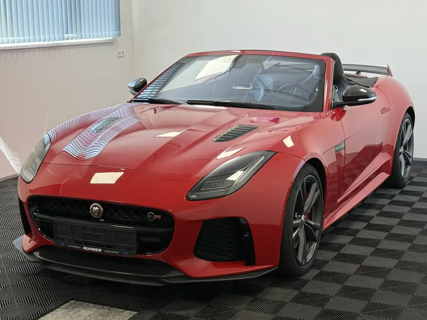 Jaguar F-Type 5.0 V8 SVR AWD Carbon-Pack Titan-AGA Rouge - 2