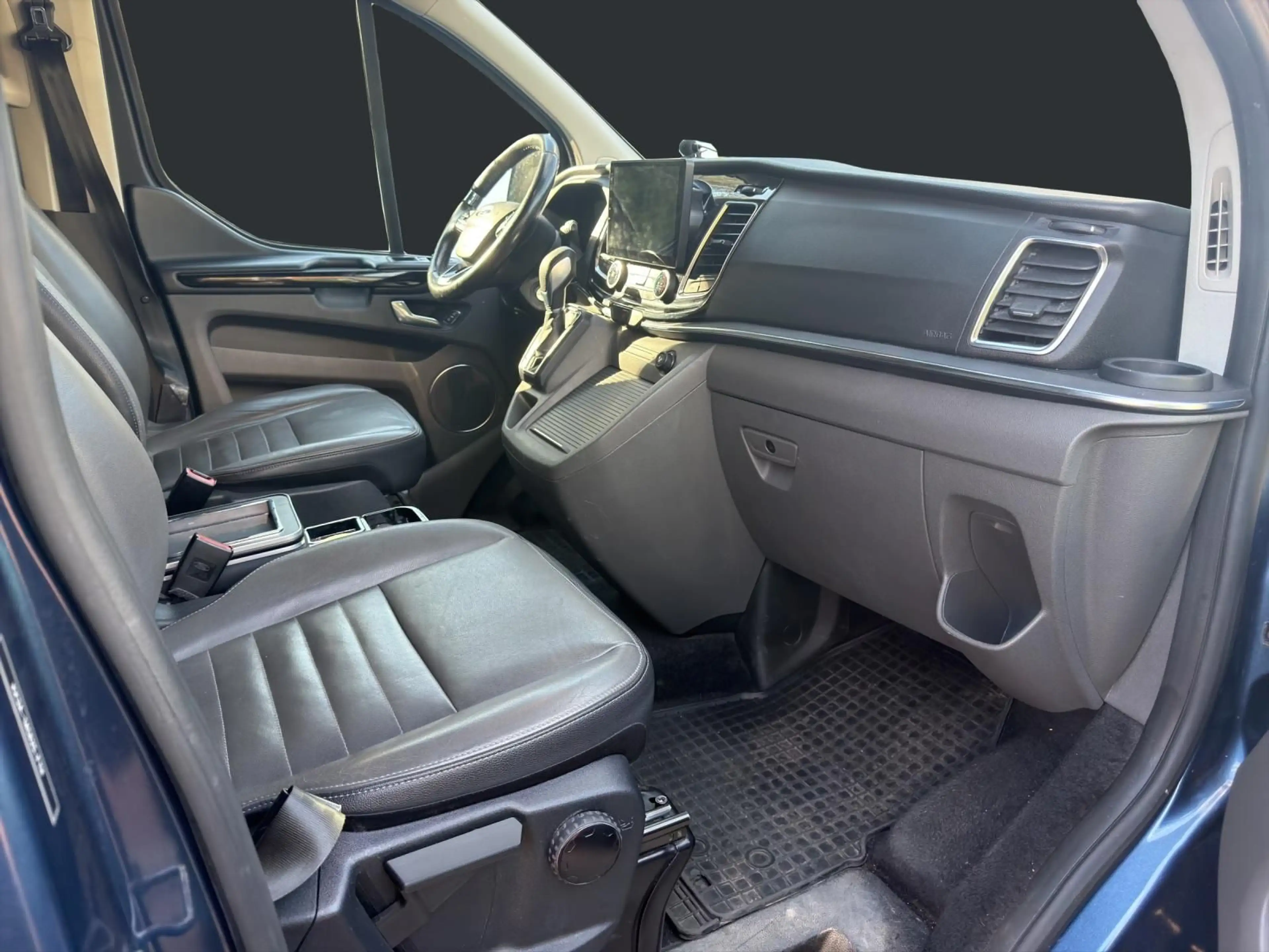 Ford Tourneo Custom 2.0 TDCi KAT*ACC*ZV* — photo 12