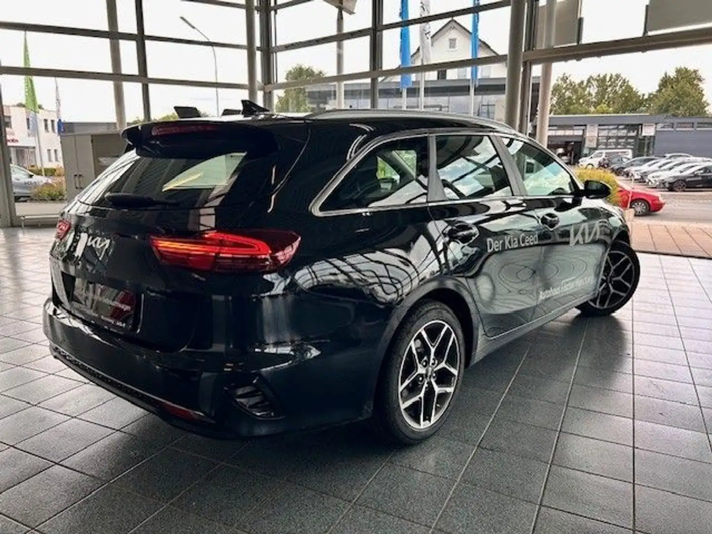 Kia Ceed SW / cee'd SW Ceed Sportswagon 1.5 T-GDI DCT Spirit - 2