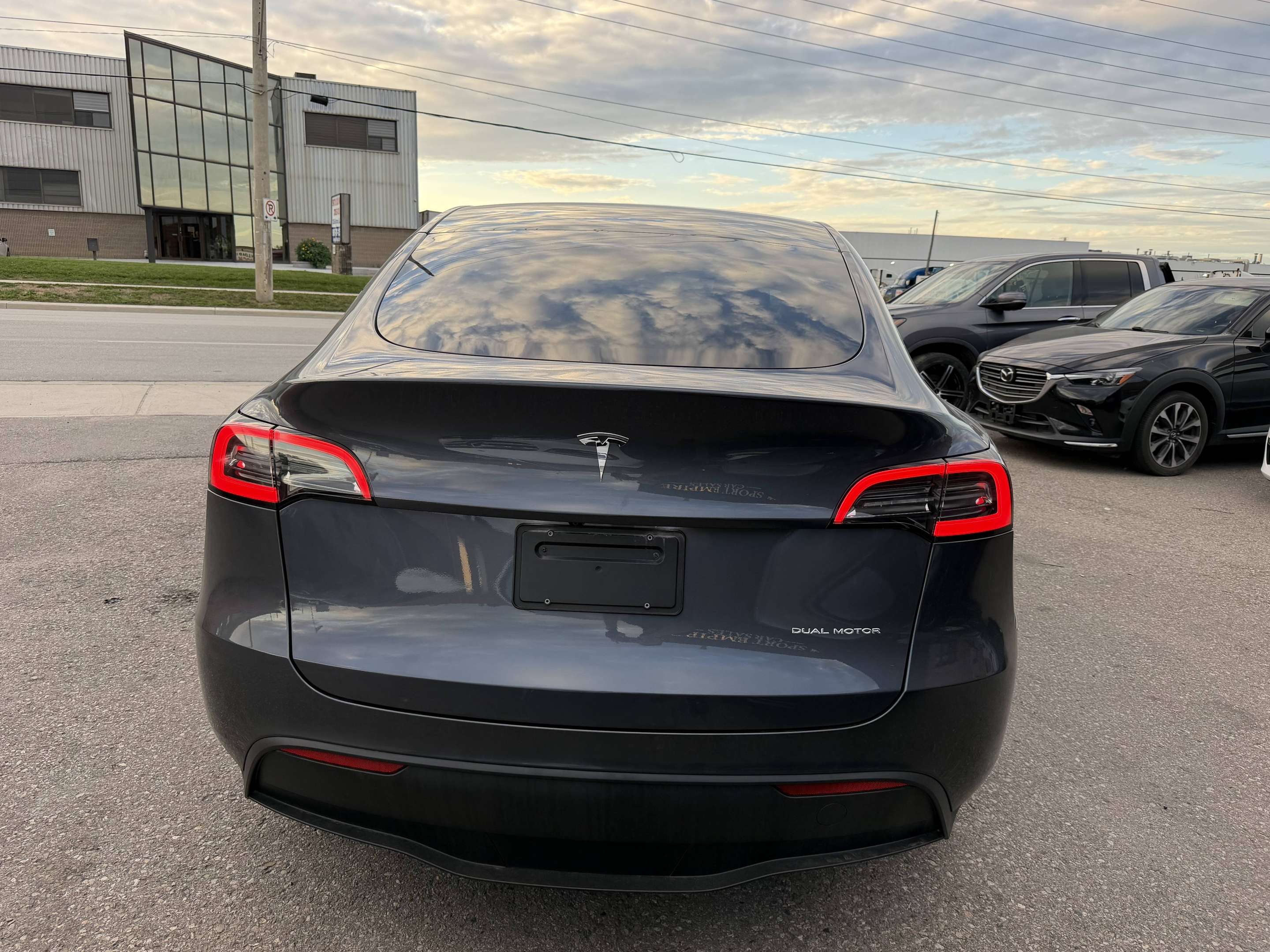 2023 Tesla Model Y Long Range AWD — снимка 1
