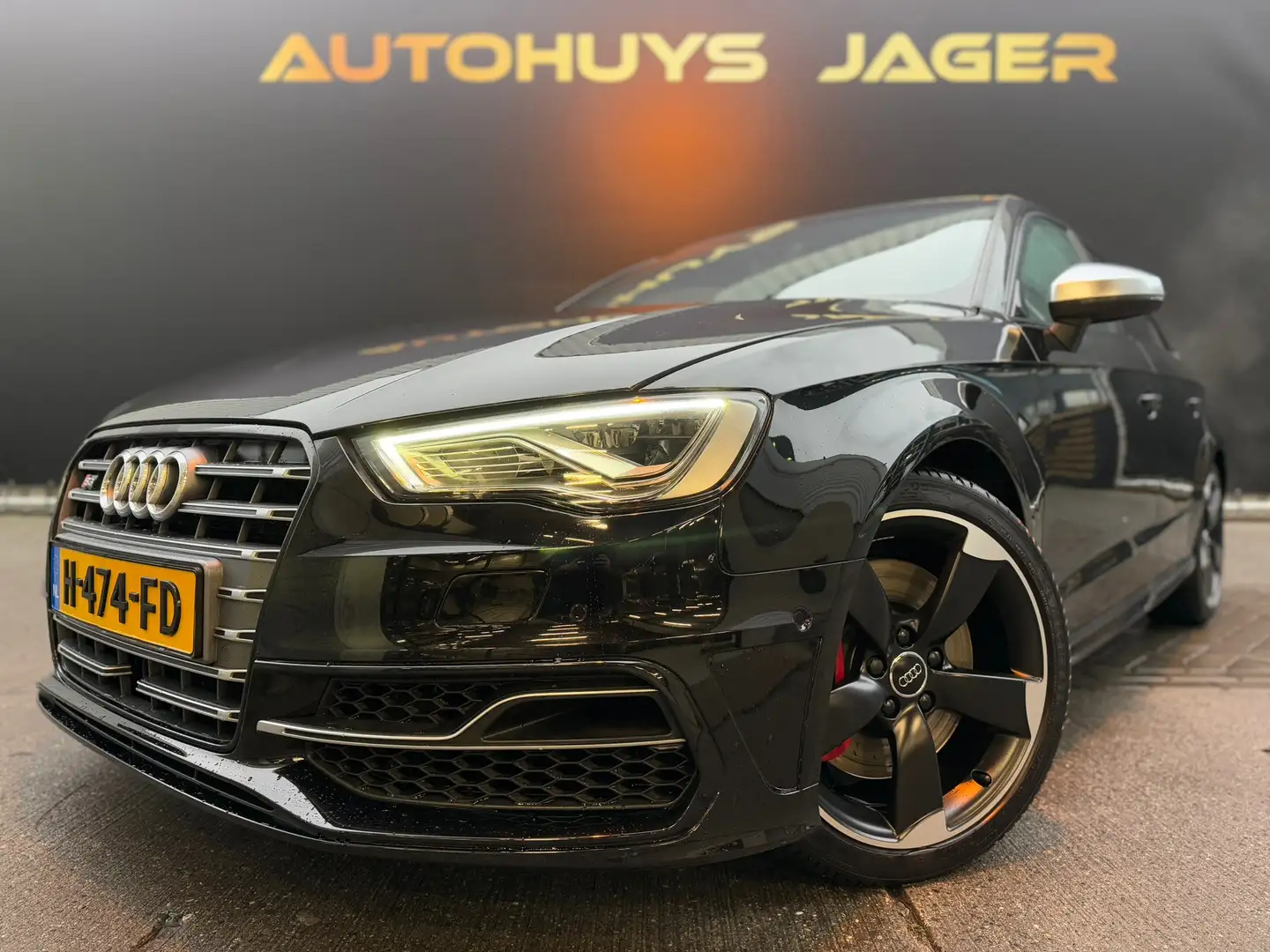 Audi S3 Sportback 2.0 TFSI S3 quattro PantherBlack! RS Zet Noir - 1