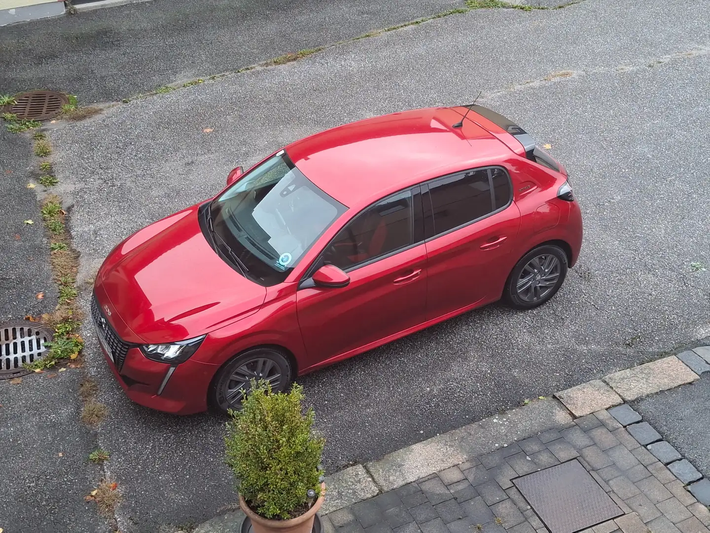 Peugeot 208 208 GT Pack PureTech 100 S Rot - 1