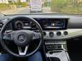 Mercedes-Benz E 220 d 4Matic 9G-TRONIC Schwarz - thumbnail 3