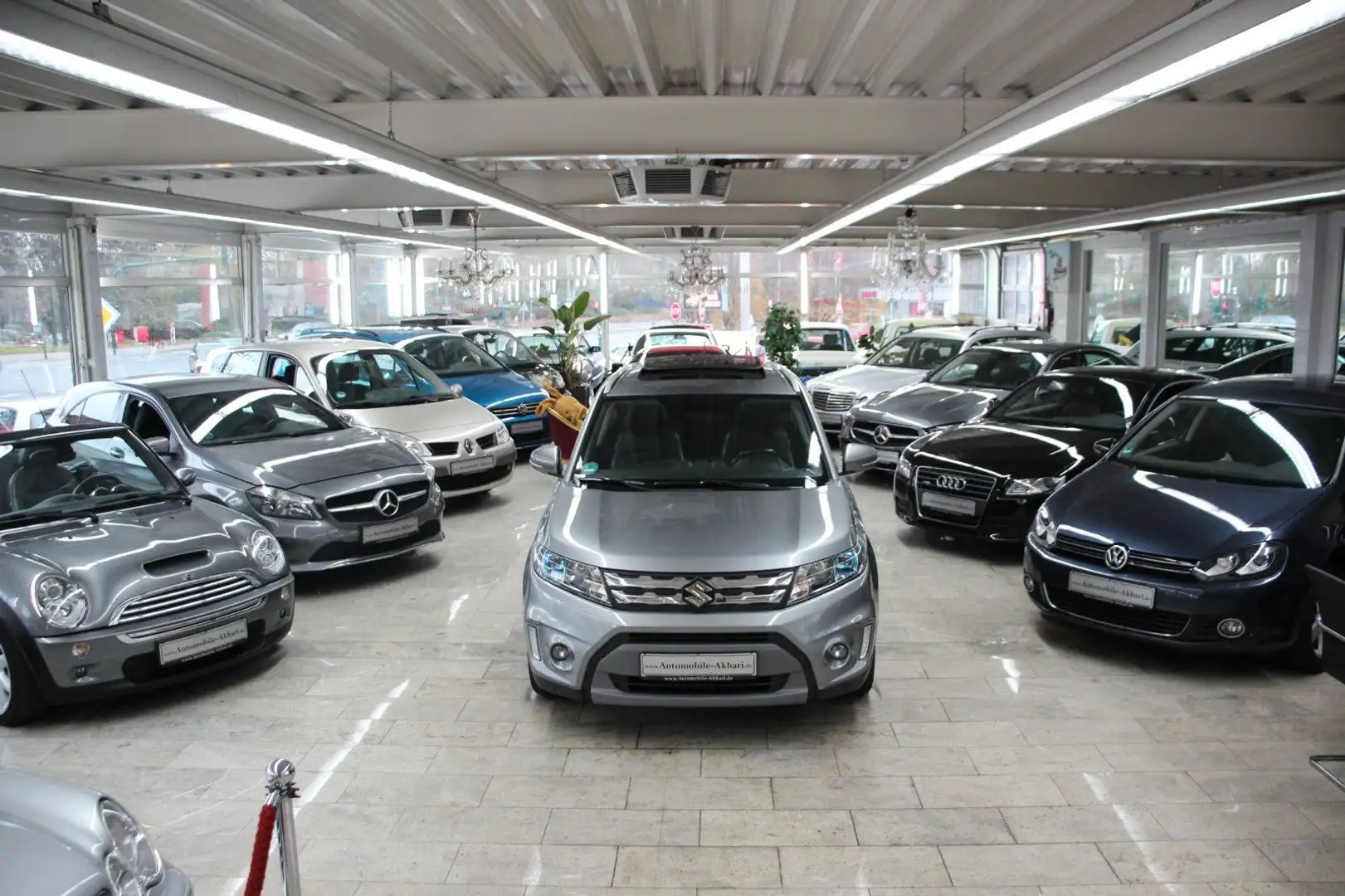 Suzuki Vitara 1.6  4x2 Gri - 1