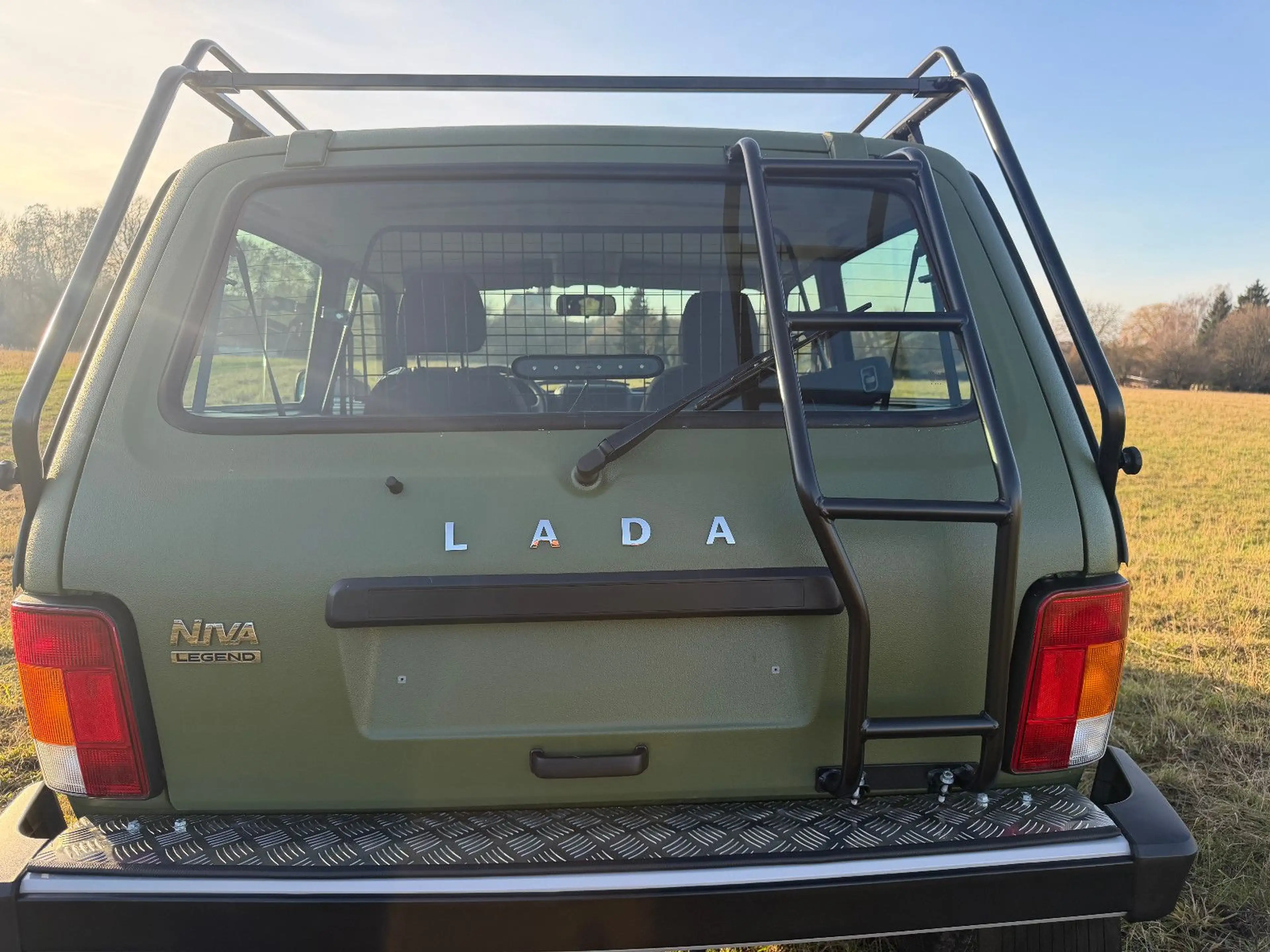 Lada Niva RAPTOR OLIVGRÜN! STANDHEIZUNG "NORMA JAGDW." — photo 9