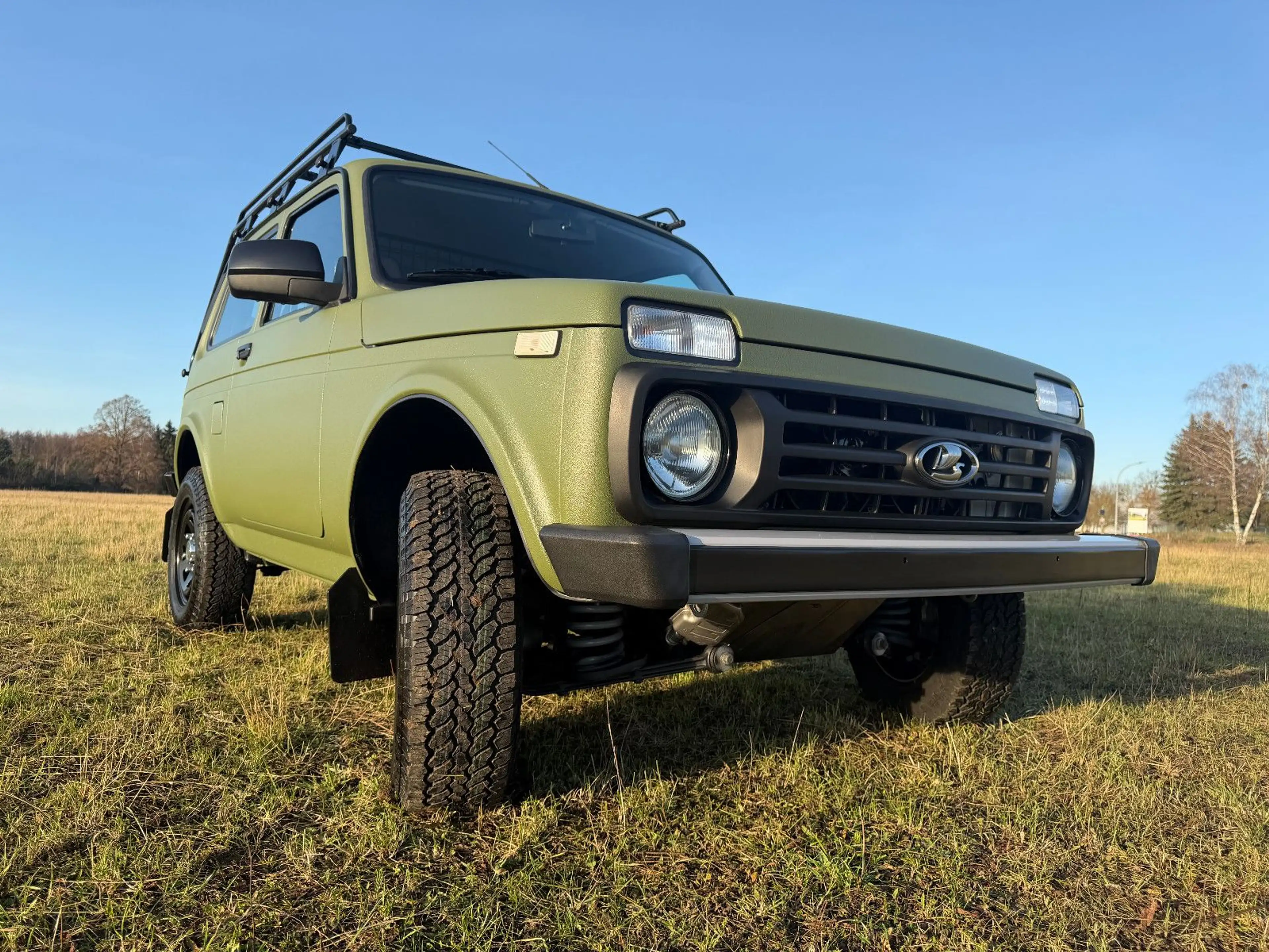 Lada Niva RAPTOR OLIVGRÜN! STANDHEIZUNG "NORMA JAGDW."