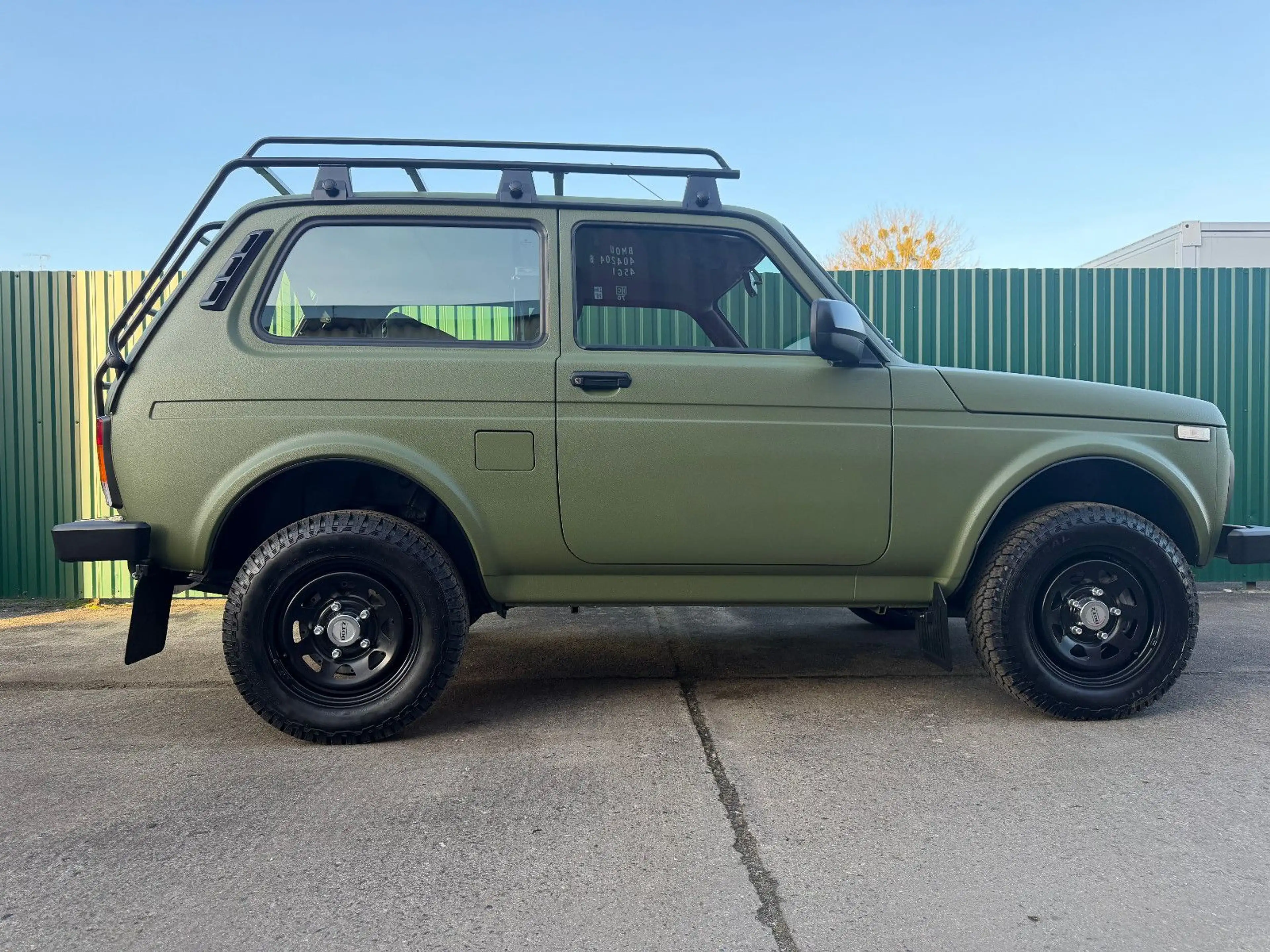 Lada Niva RAPTOR OLIVGRÜN! STANDHEIZUNG "NORMA JAGDW." — photo 13