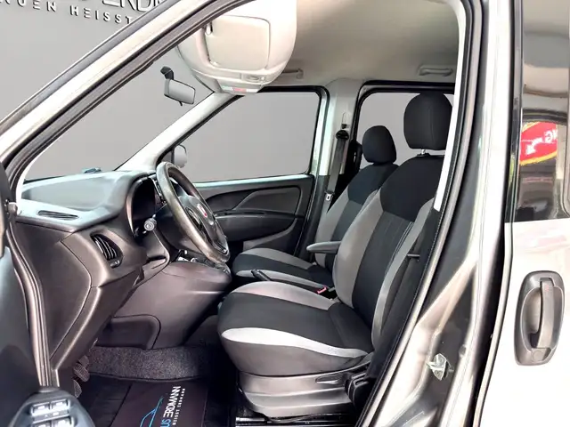 Fiat Doblo view 9