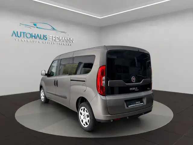 Fiat Doblo view 5