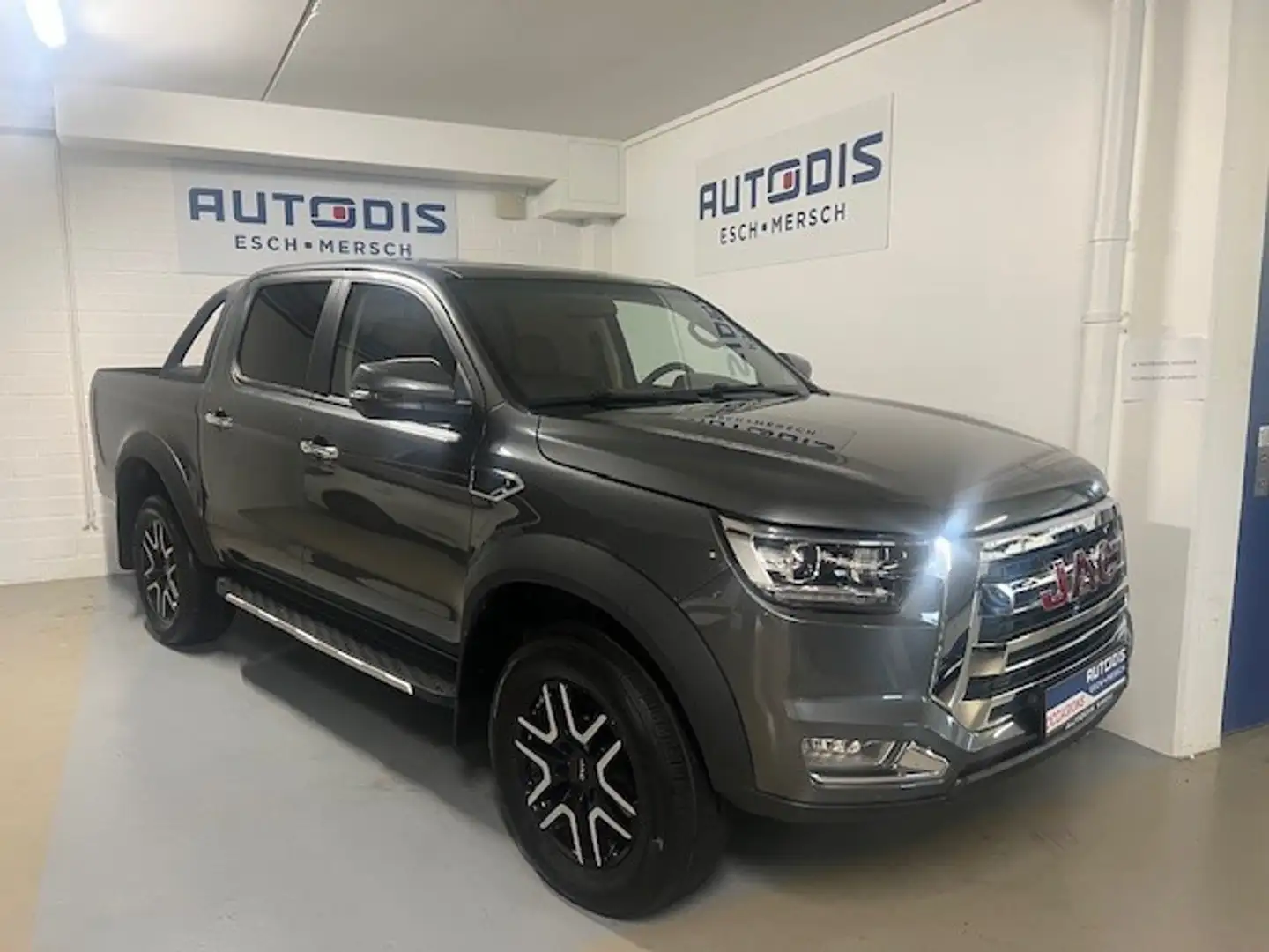 JAC T8 2.4 T-GDI T8-PRO 4X4 Gris - 1